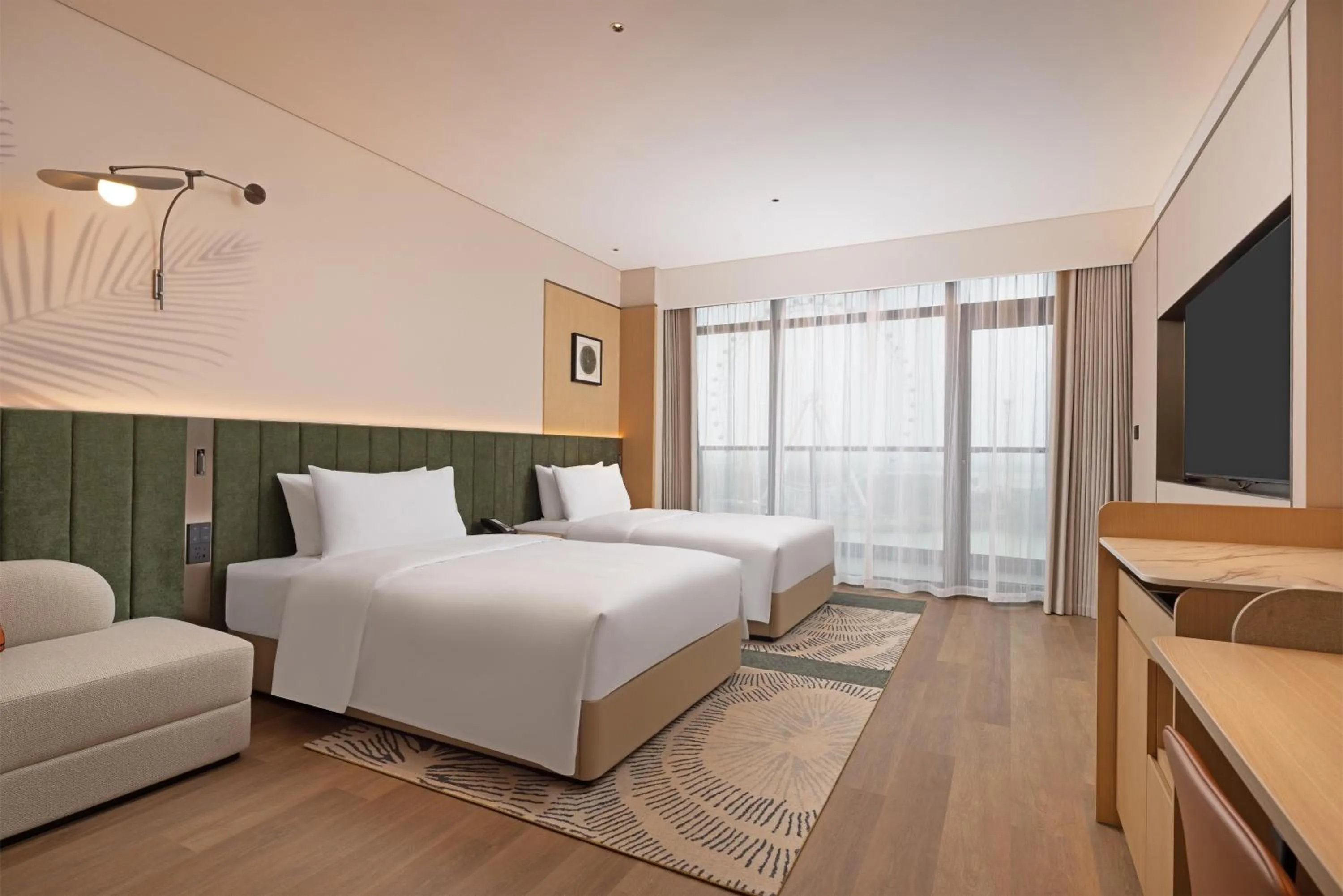 Bed in Hilton Garden Inn Huangshi Dinosaur Wonderland