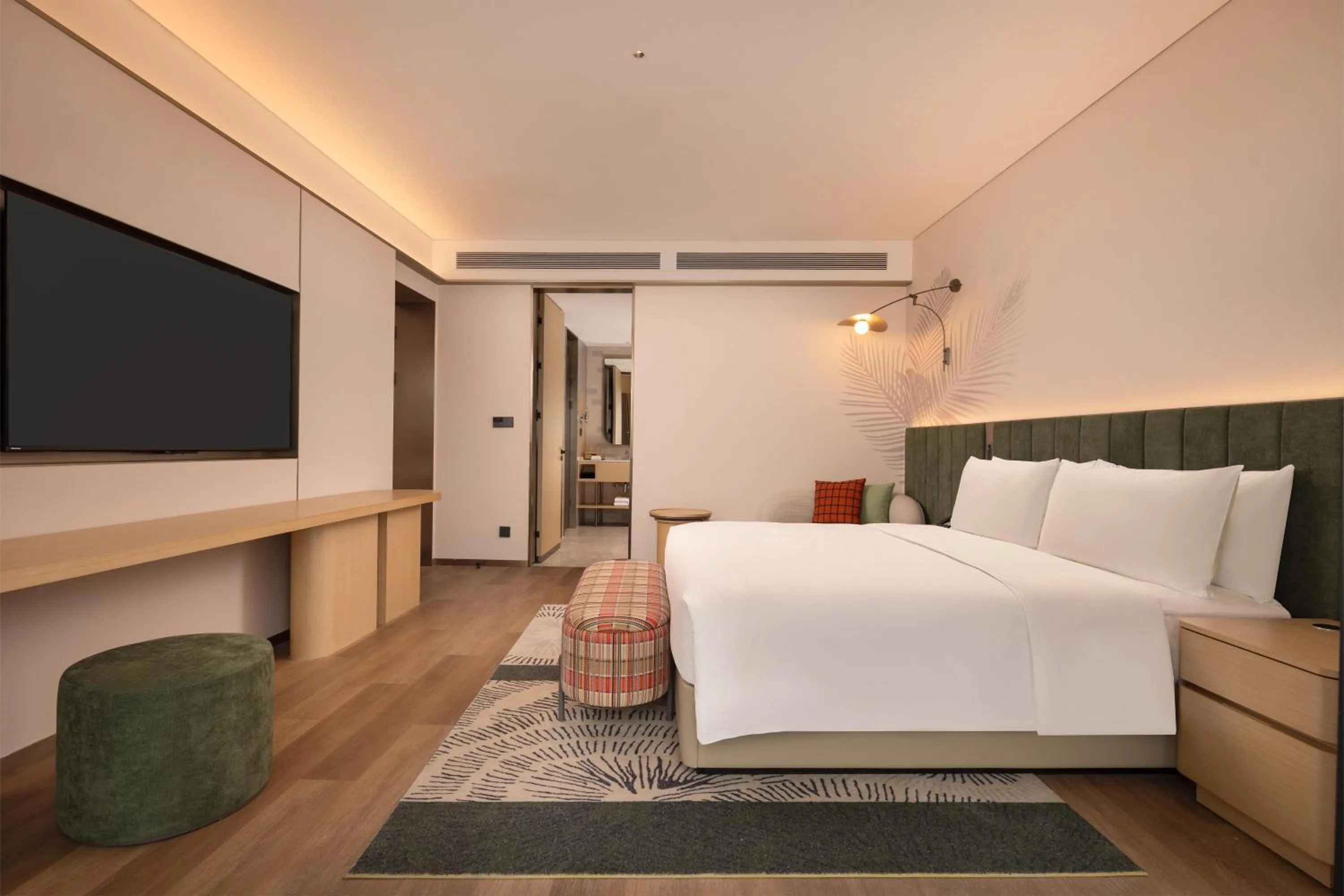 Bed in Hilton Garden Inn Huangshi Dinosaur Wonderland