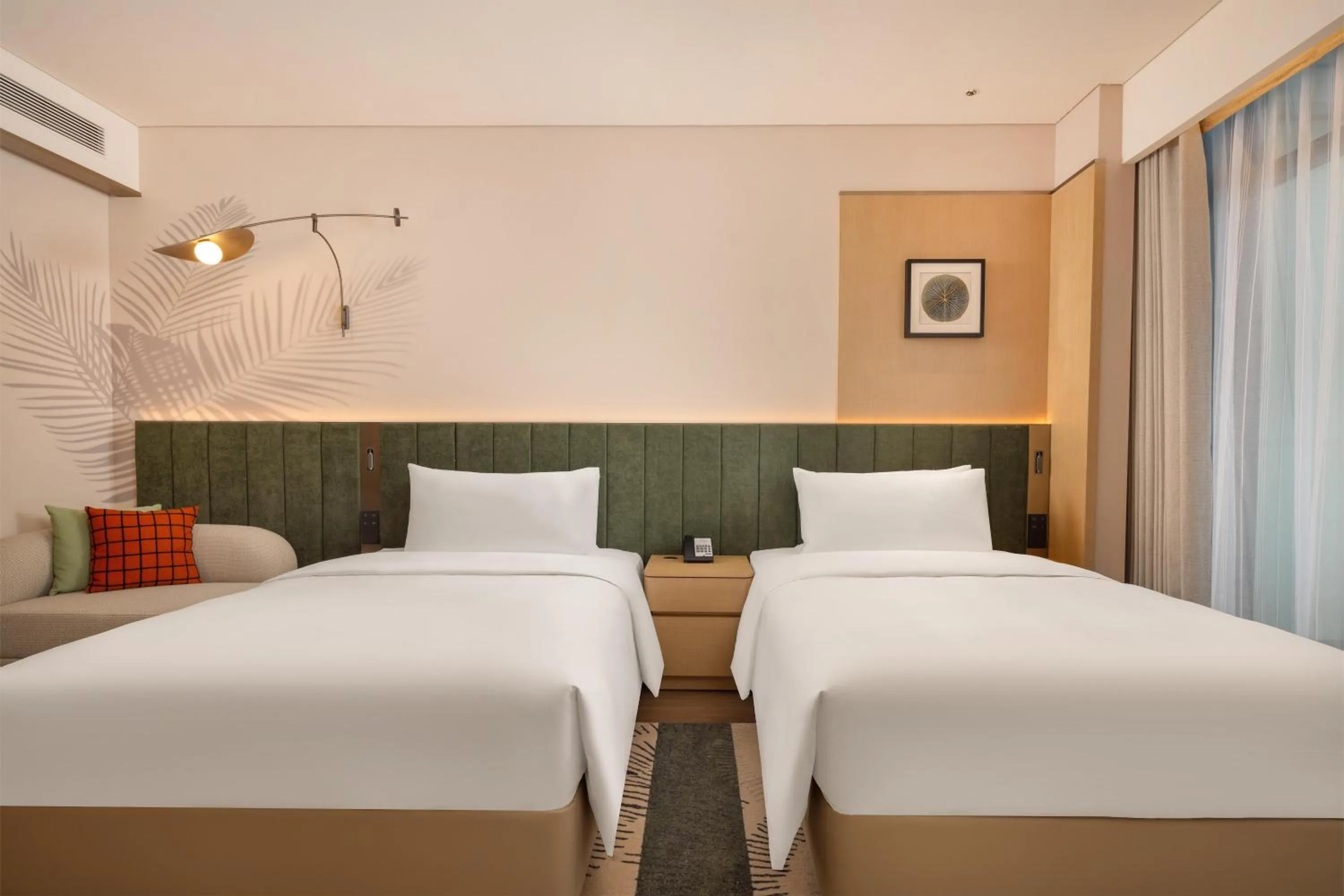 Bed in Hilton Garden Inn Huangshi Dinosaur Wonderland