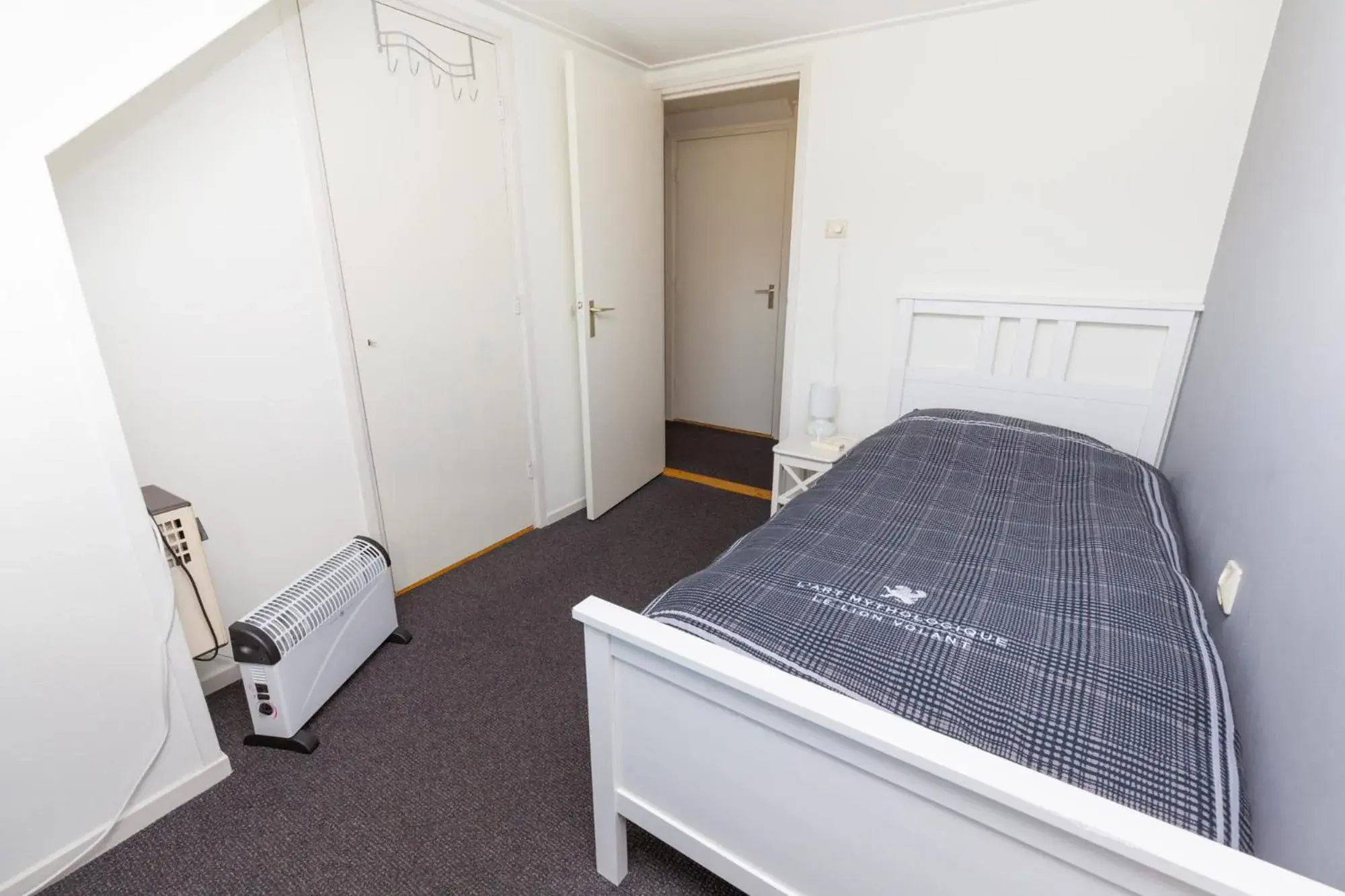 Single Room - single occupancy in Bed & Breakfast Kroese Single Room - single occupancy in Bed & Breakfast Kroese