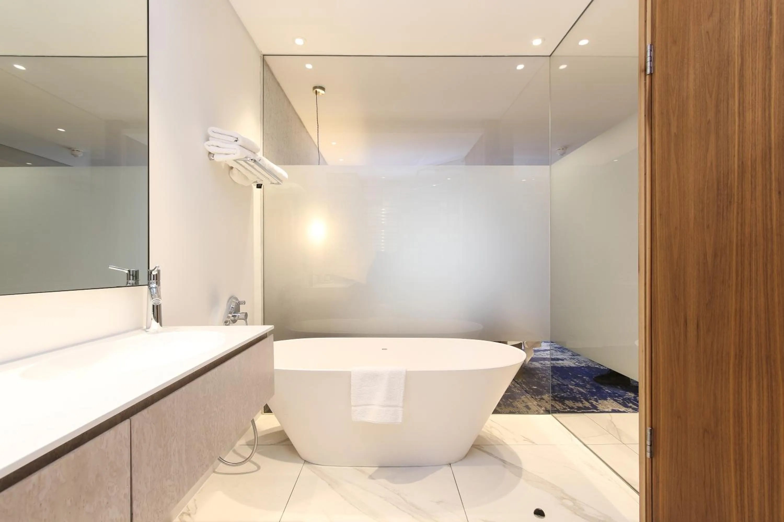 Bathroom in Vineyard Hotel