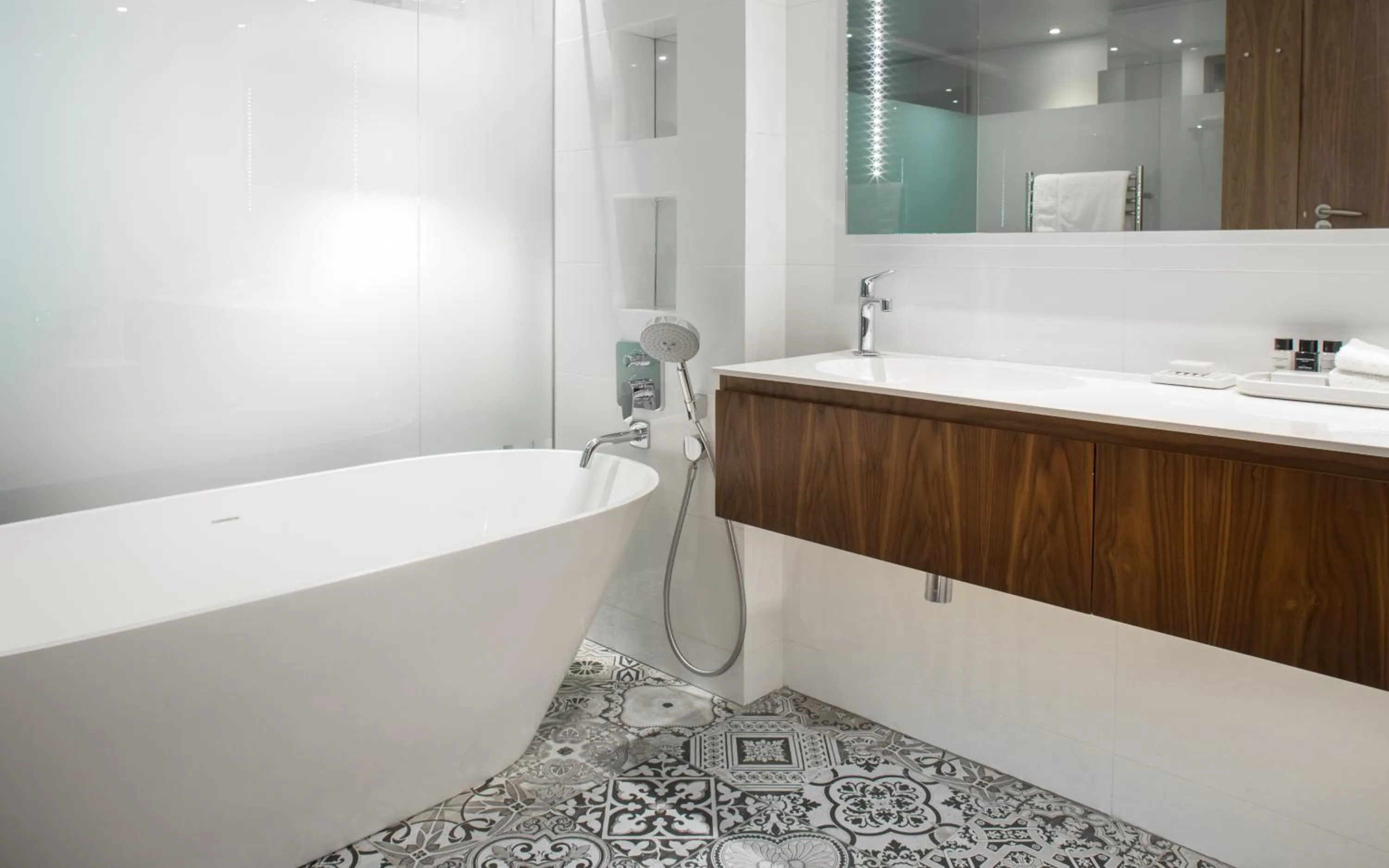 Bathroom in Vineyard Hotel