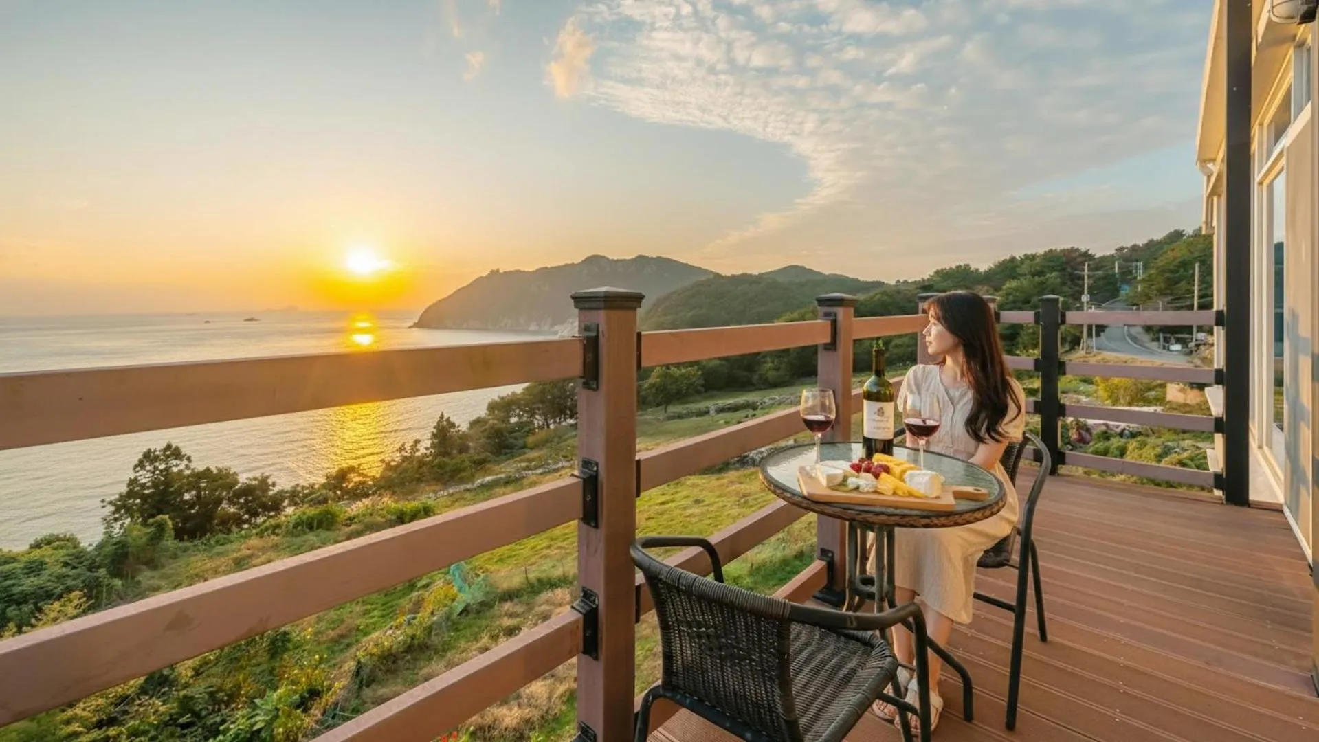 Property building in Geoje Inbito Pension