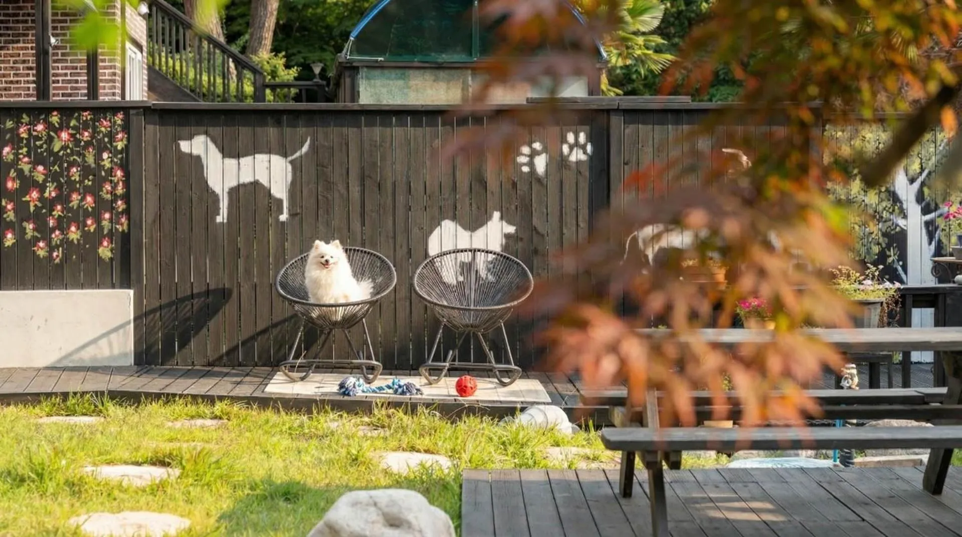 Property building in geoje yeoul pet-friendly pension