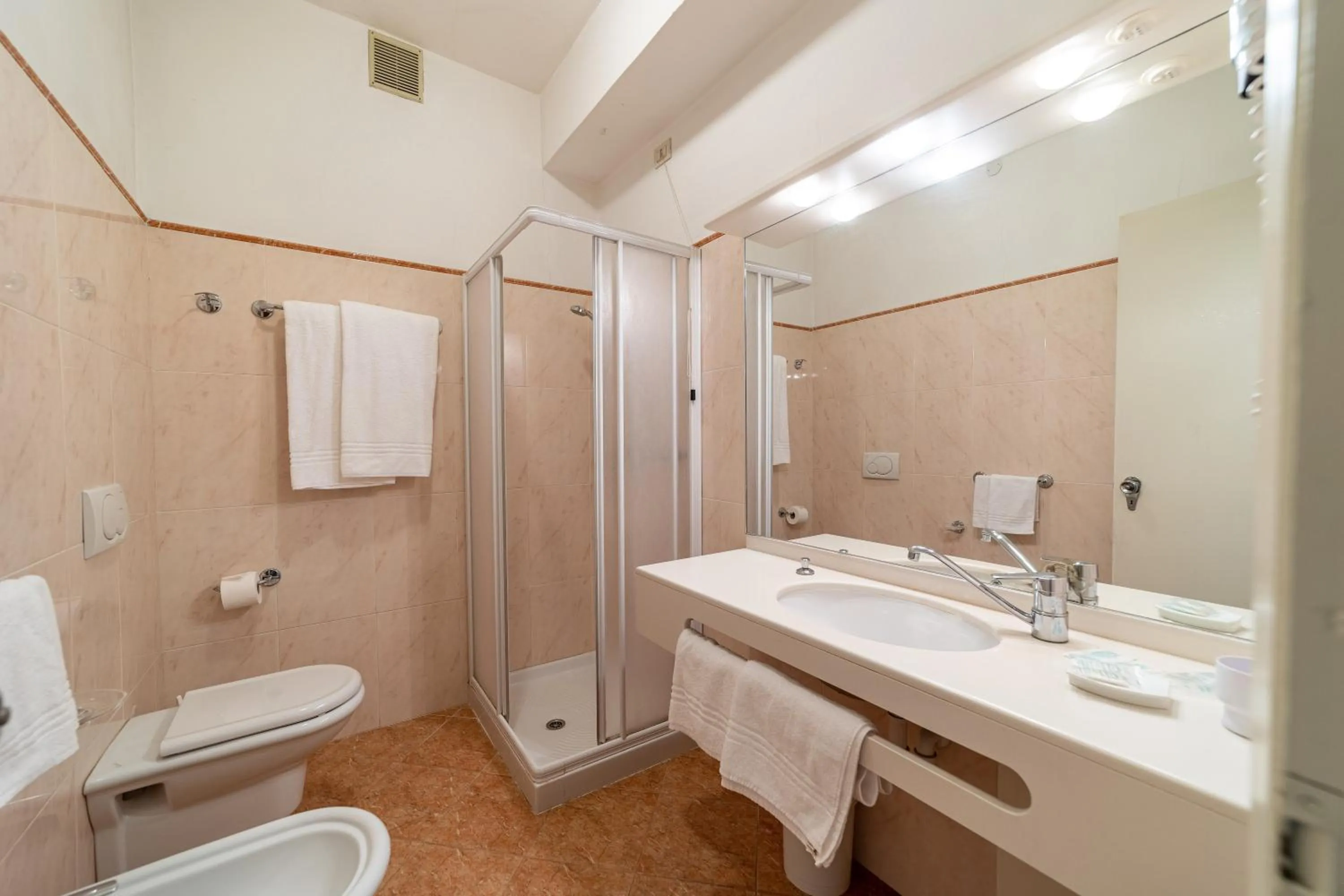 Bedroom in Hotel Smeraldo