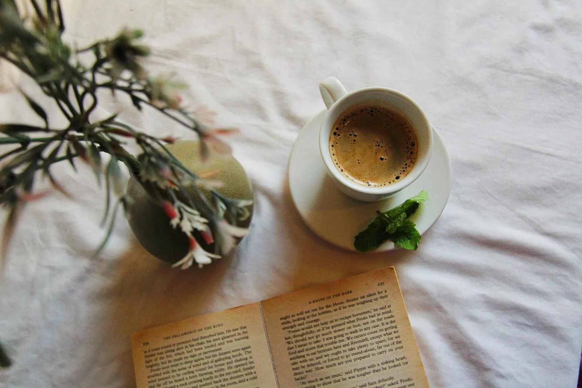 Drinks in Baan Pordeedin