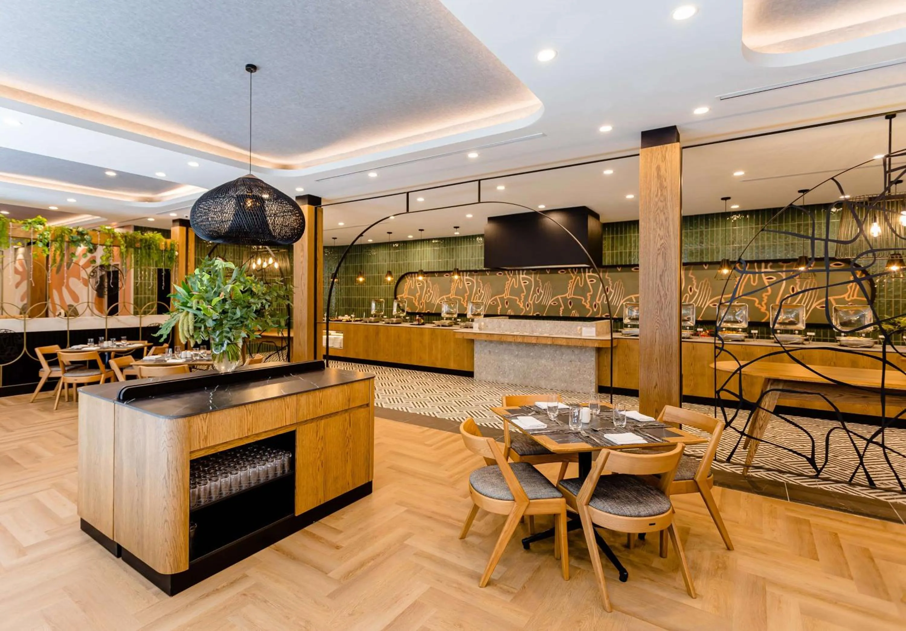 Restaurant/places to eat in Southern Sun Rosebank, Johannesburg