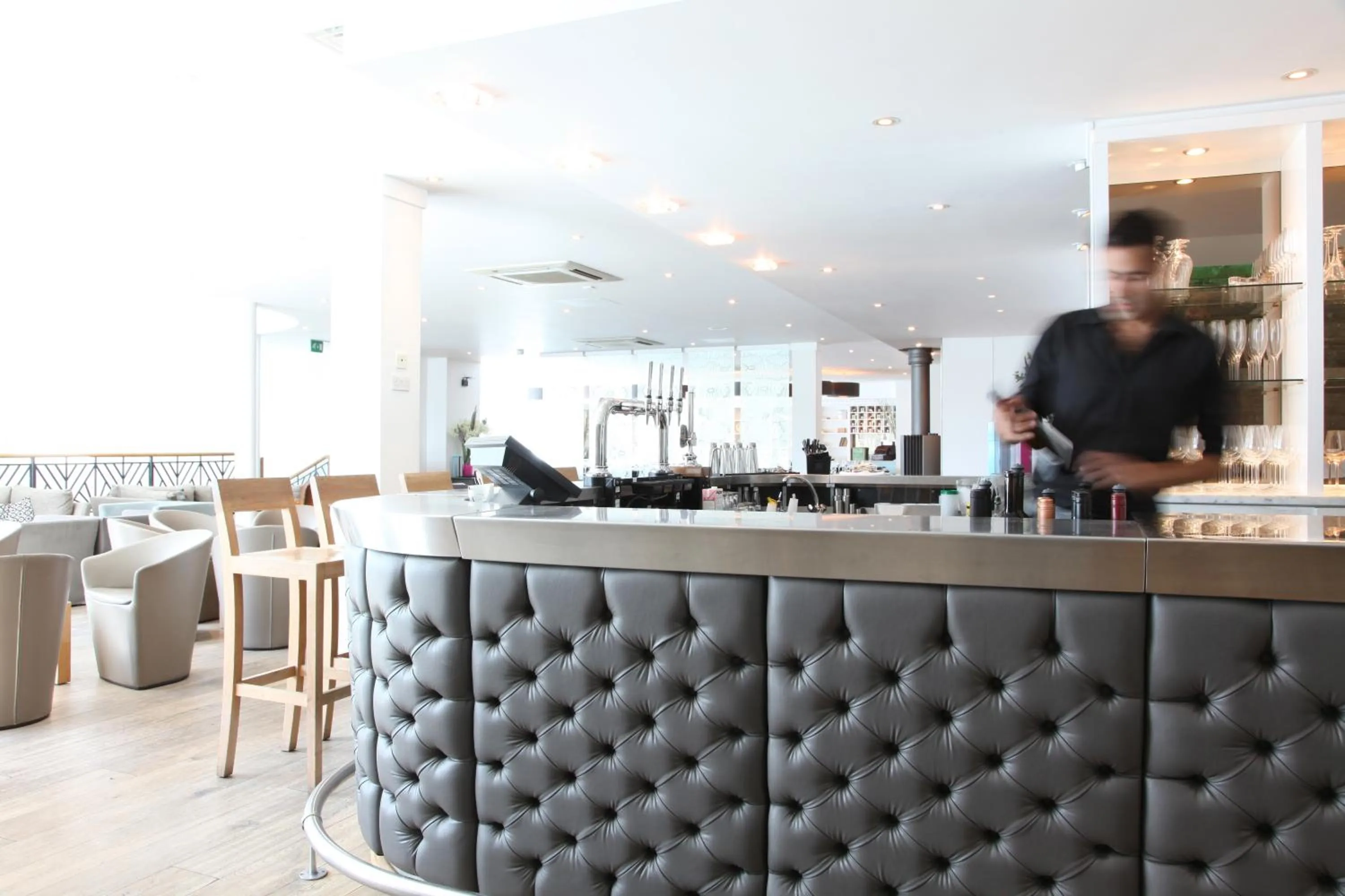 Lounge or bar in St Moritz Hotel and Cowshed Spa