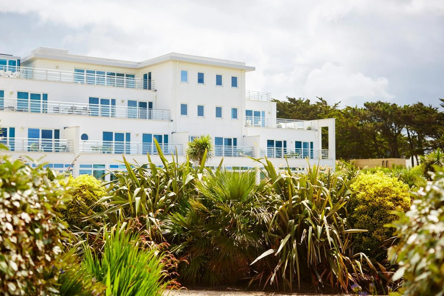 Facade/entrance in St Moritz Hotel and Cowshed Spa