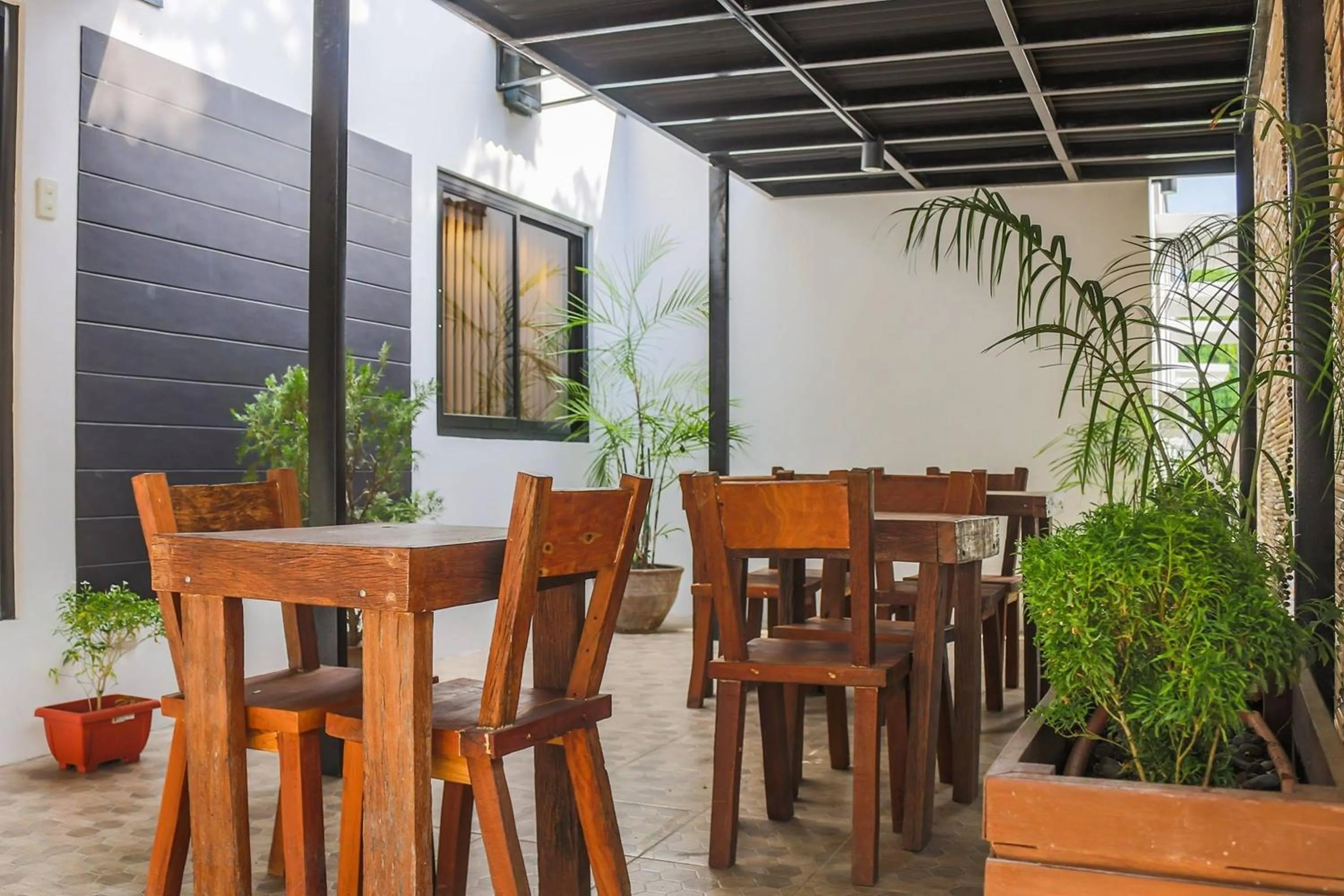 Lobby or reception in Alchan Suites