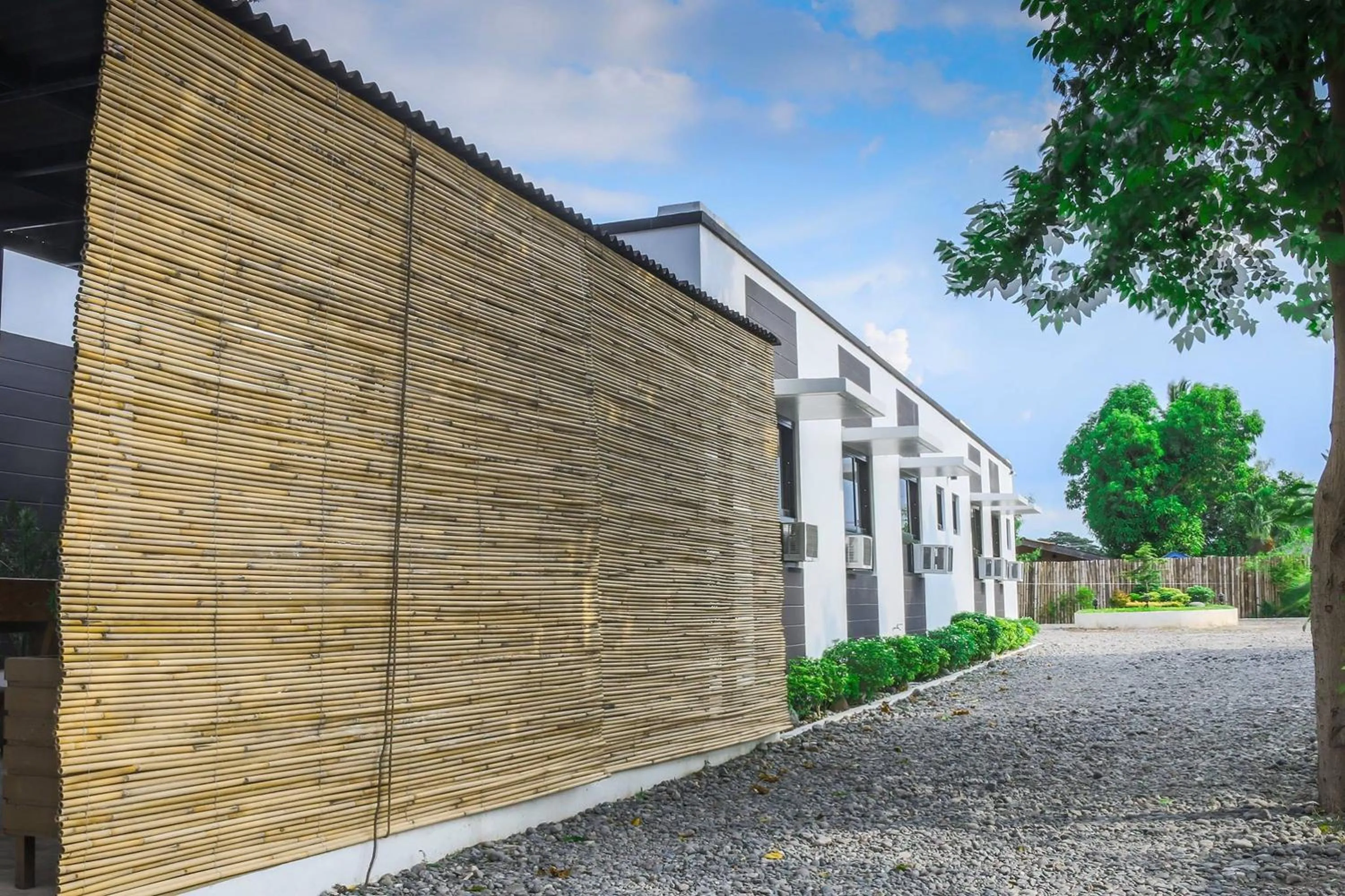 Property building in Alchan Suites