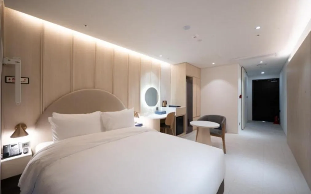 Bed in Daegu Hyeonpung Prana Hotel