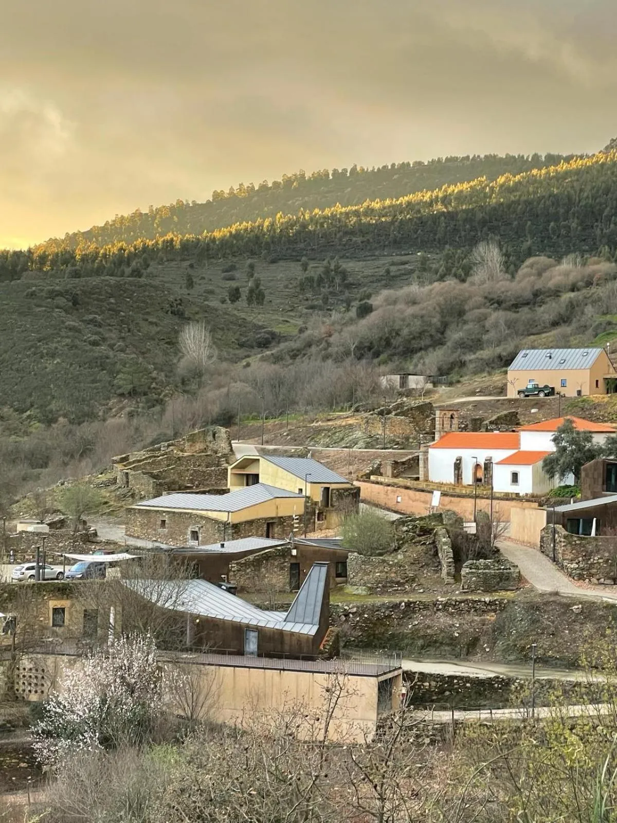 Property building in Colmeal Countryside Hotel