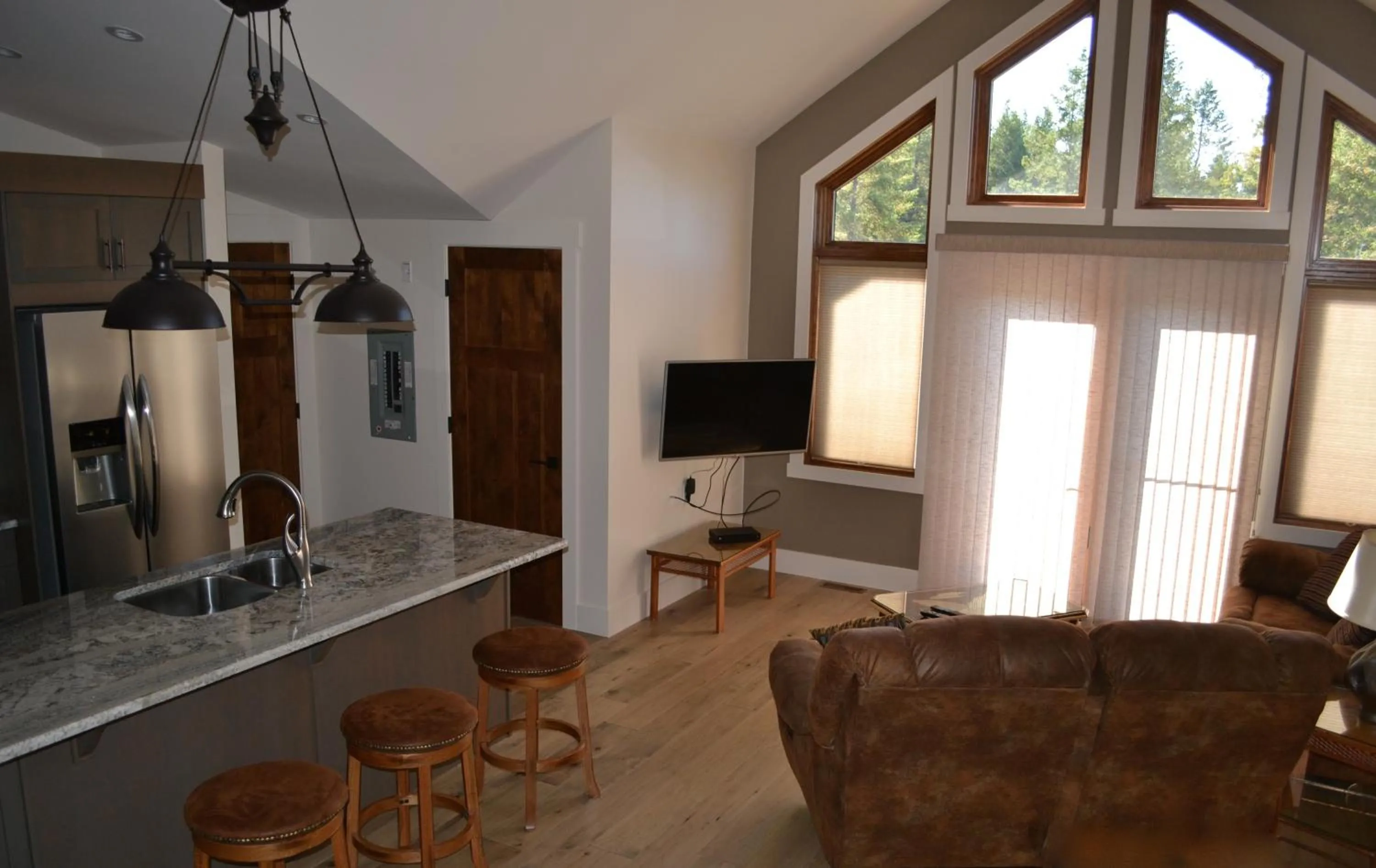 Kitchen or kitchenette in Radium Elk Park B & B