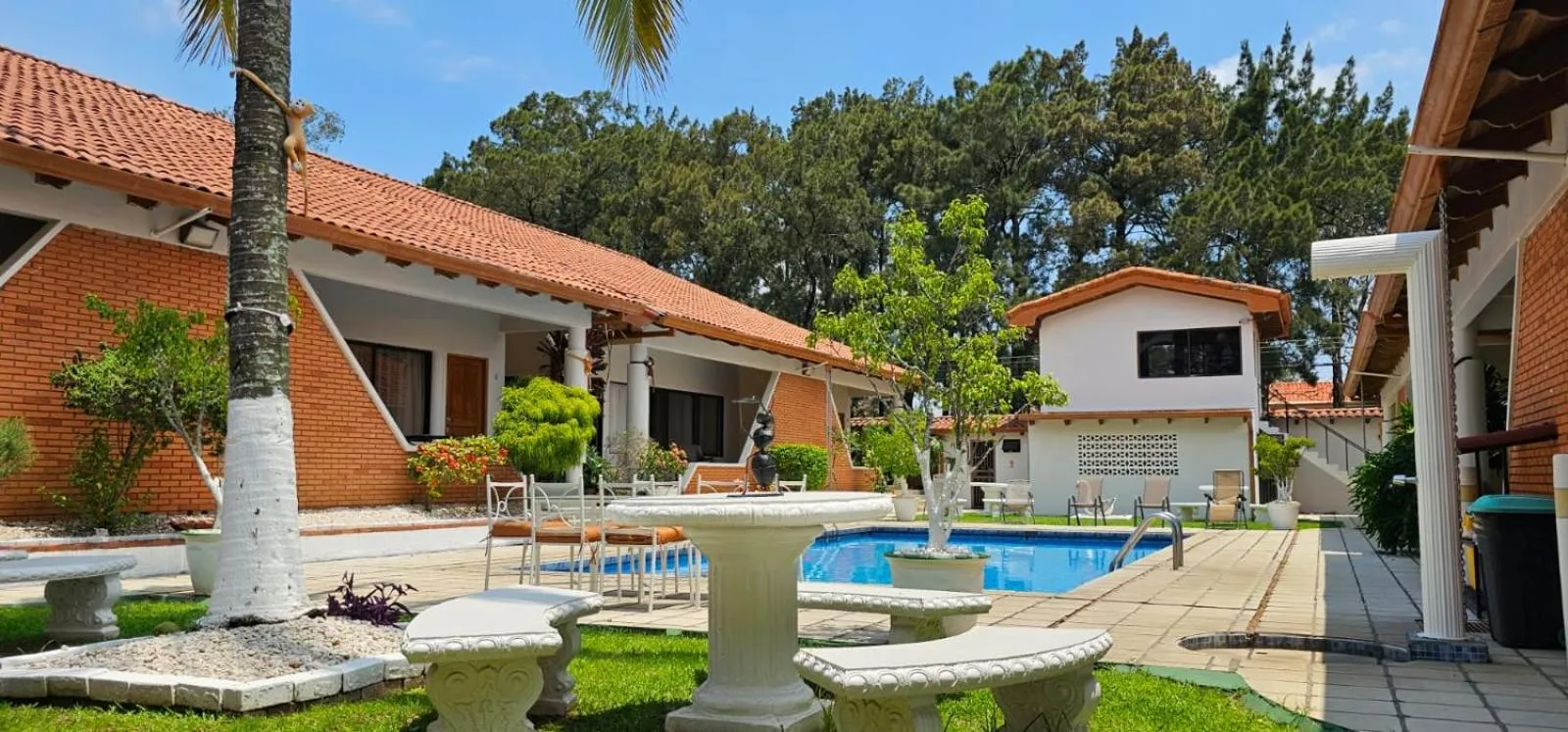 Garden view in Apartotel Obelisco San José Aeropuerto