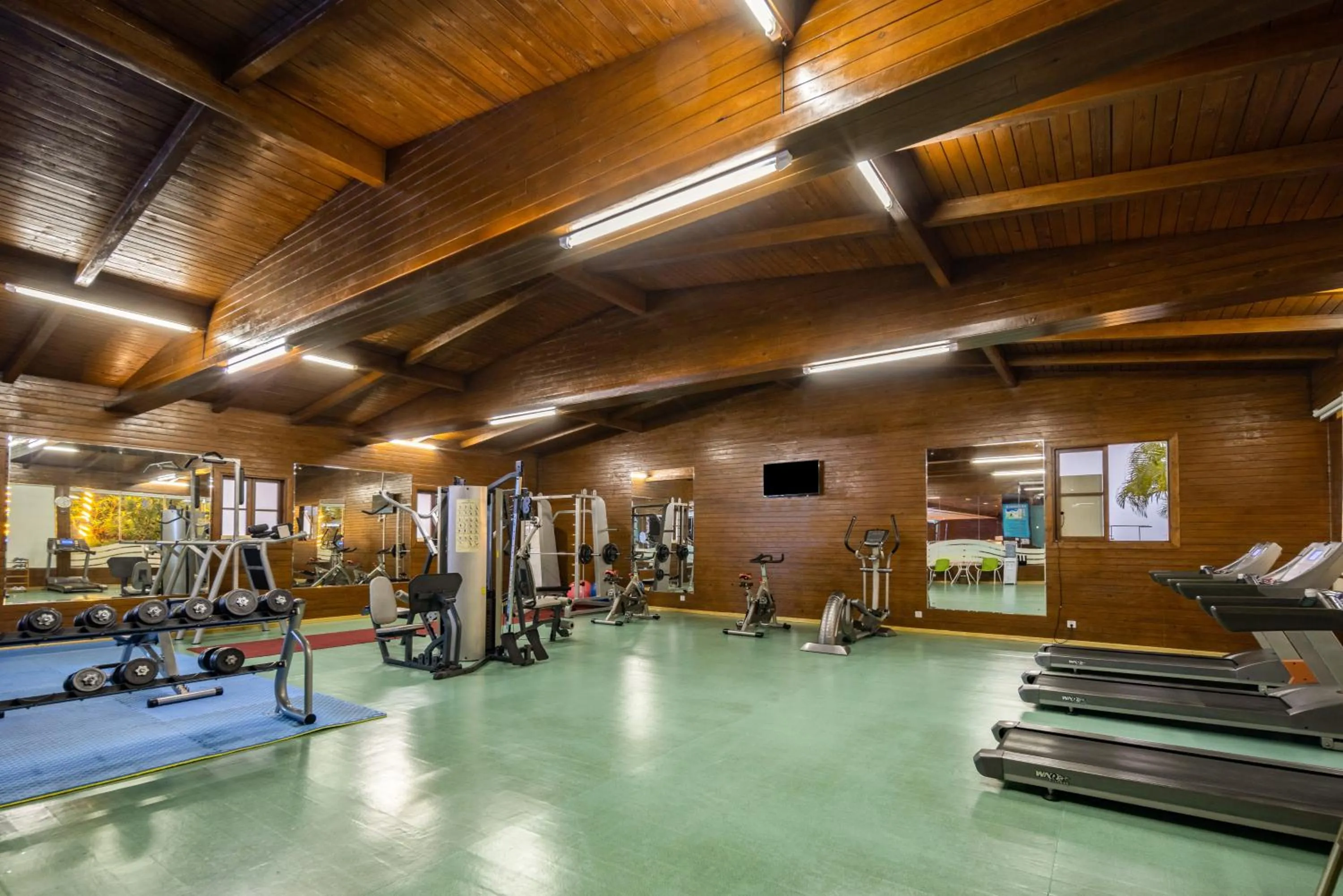 Fitness centre/facilities in Harman Resort Hotel Sanya