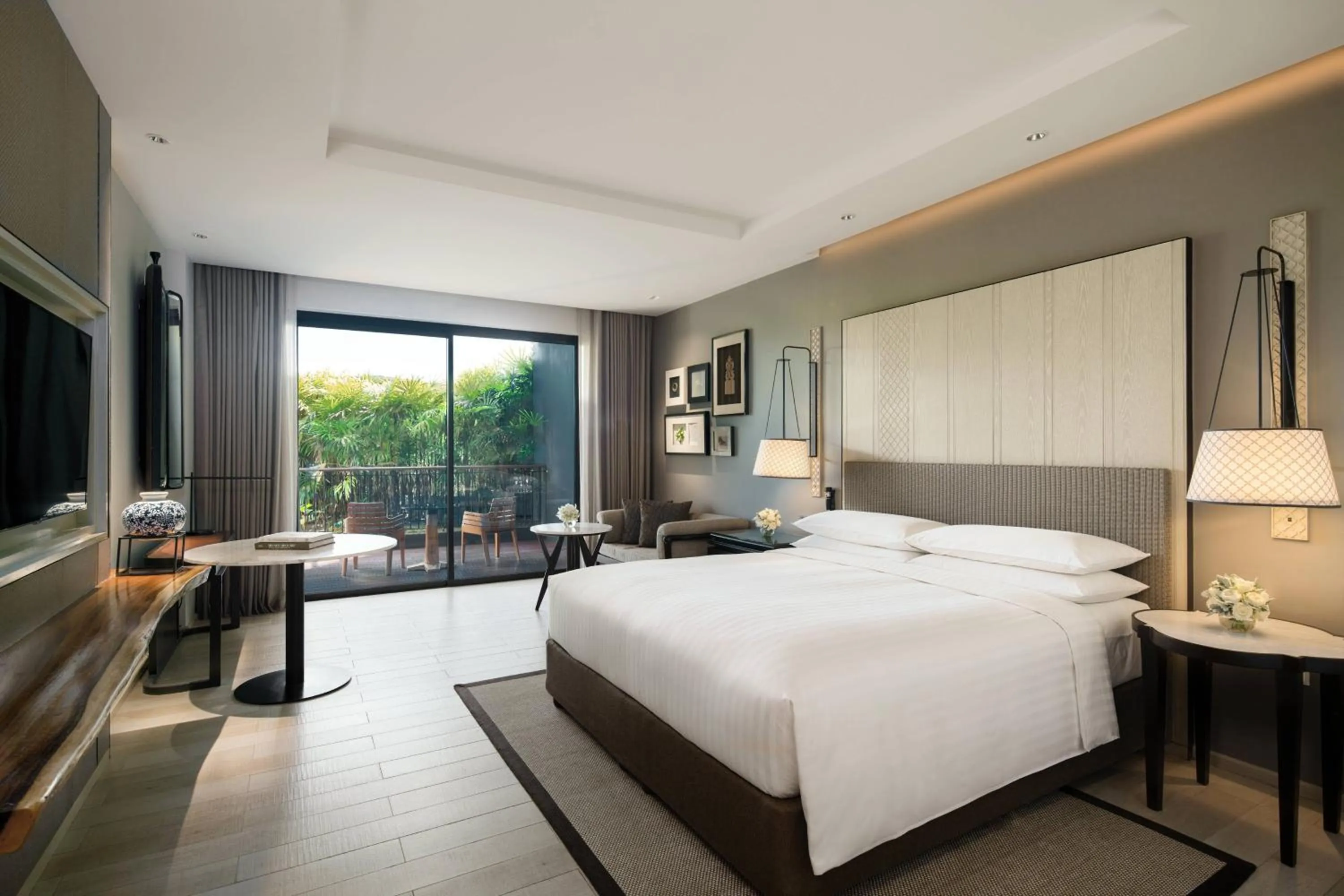 Photo of the whole room, Bed in Hua Hin Marriott Resort and Spa