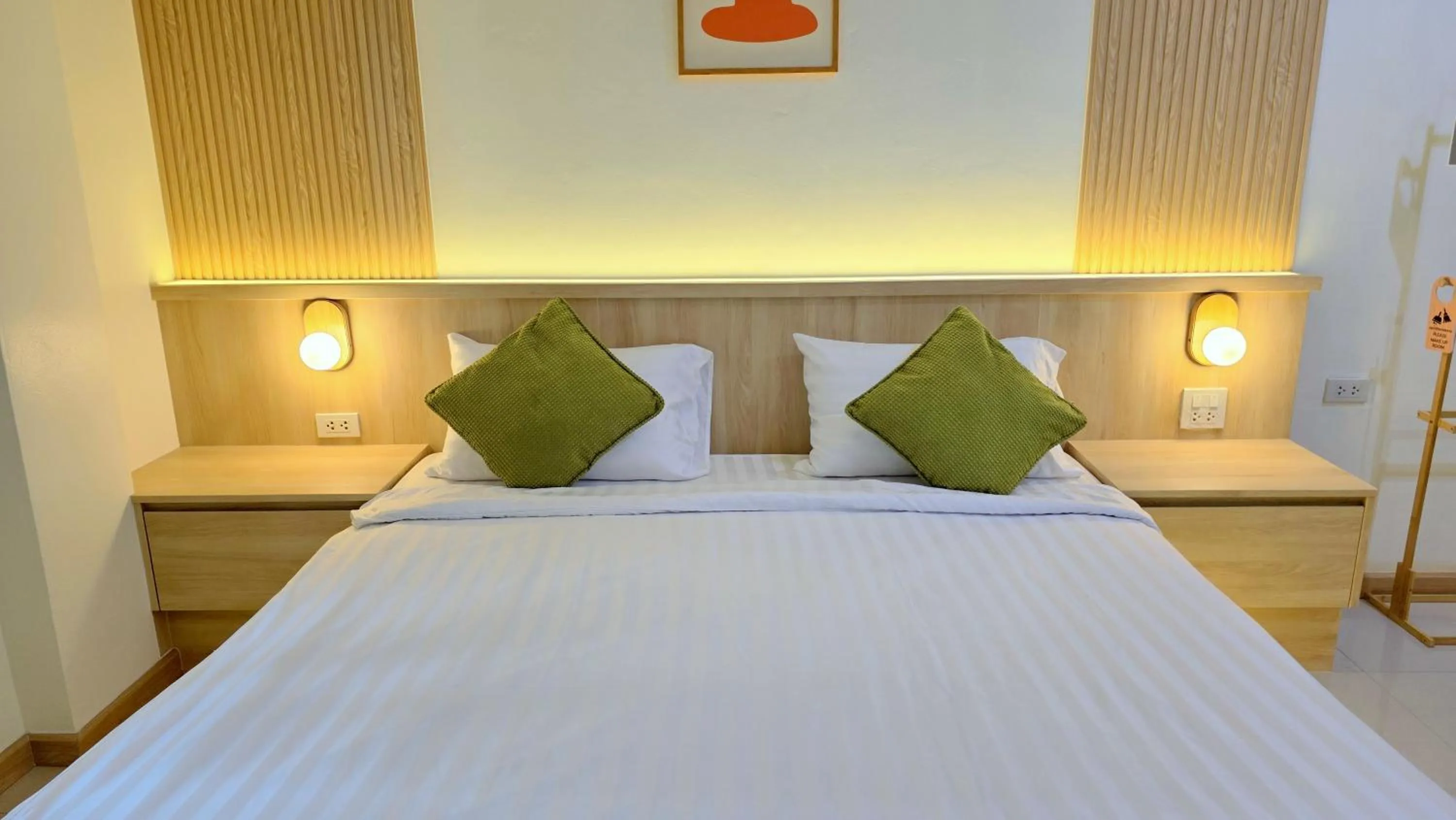 Bed in Samed Port View