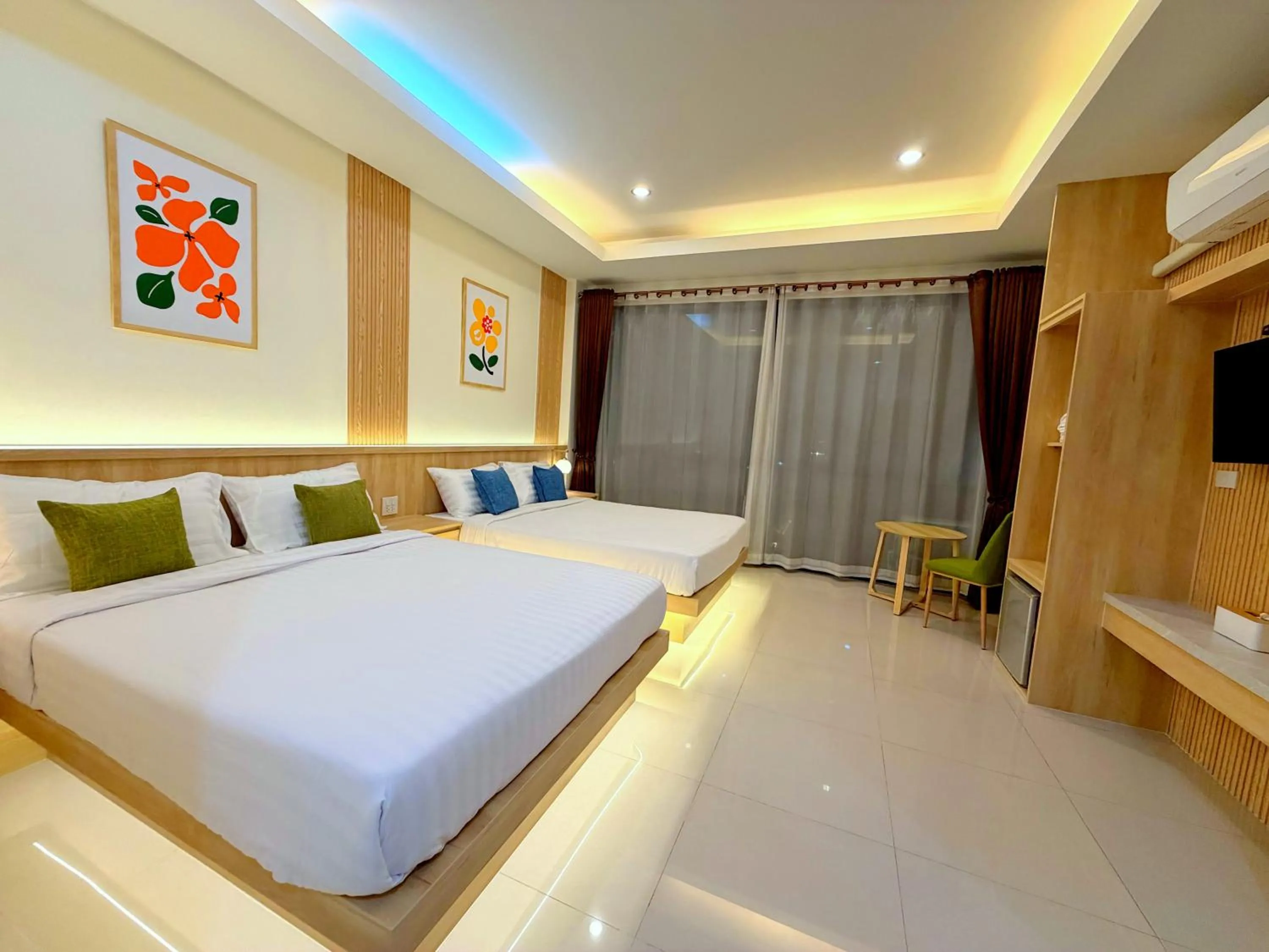 Bed in Samed Port View