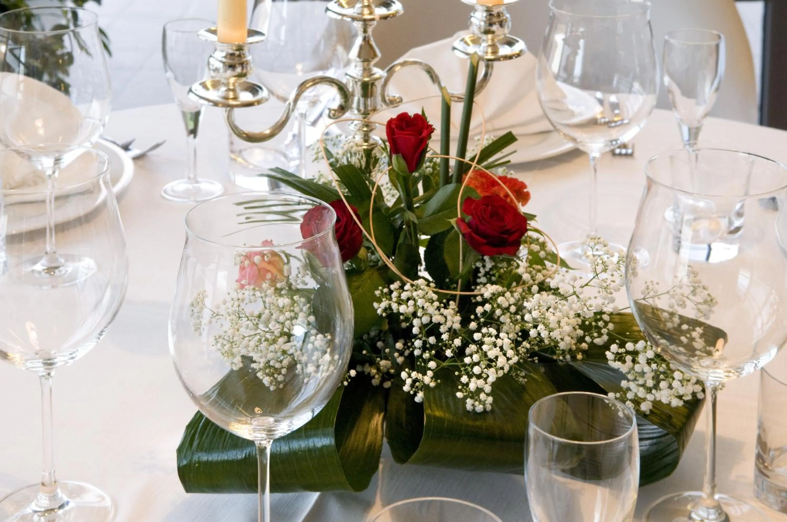 Restaurant/places to eat in Grand Hotel Garden