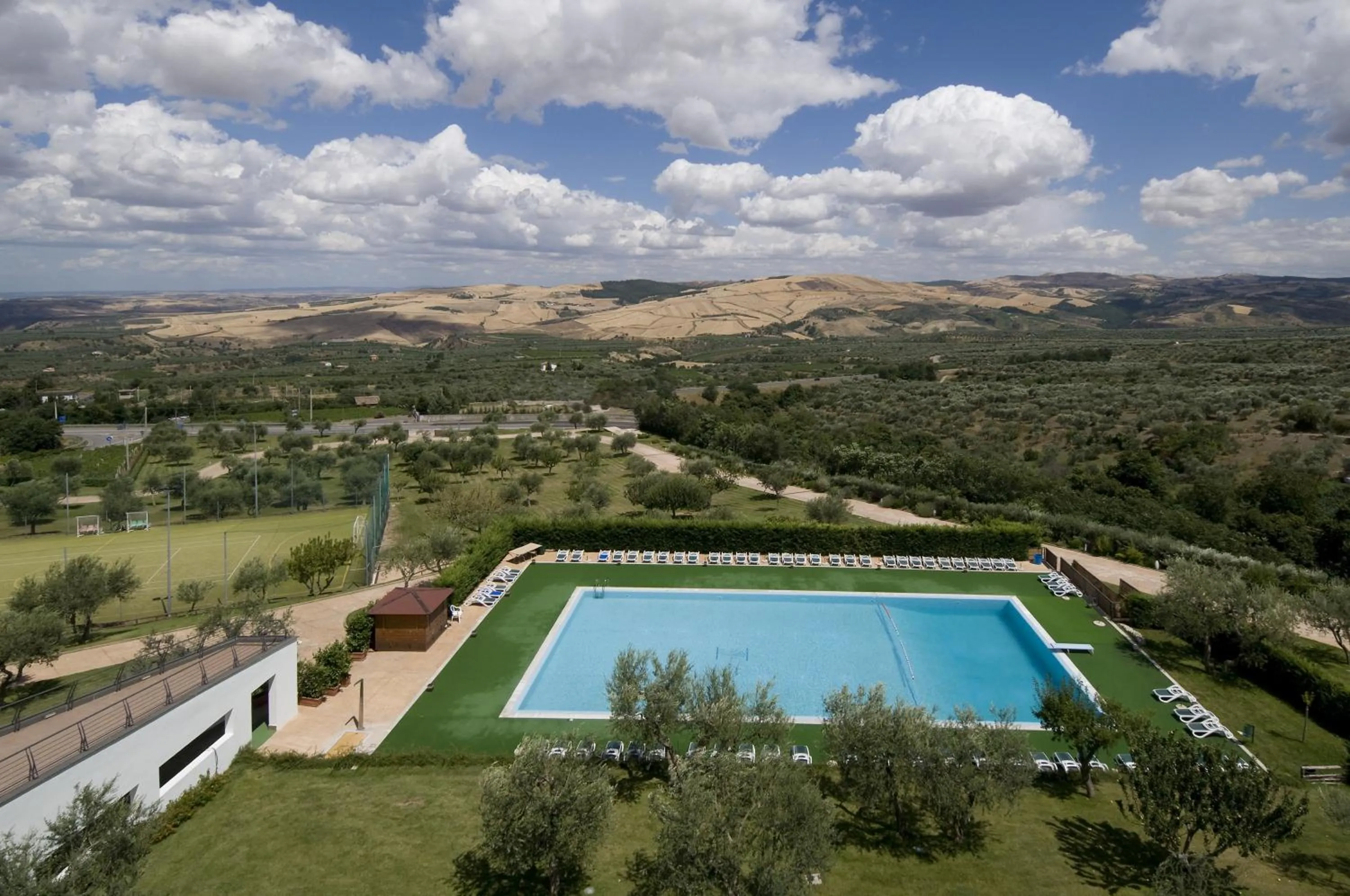 Swimming pool in Grand Hotel Garden