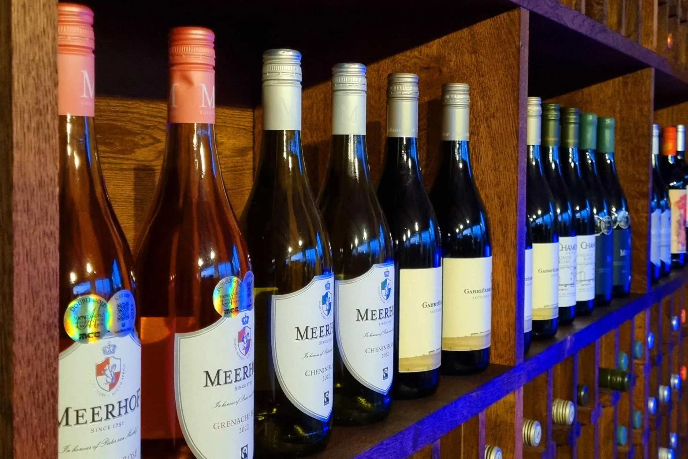 Alcoholic drinks in Oyster Bay Lodge