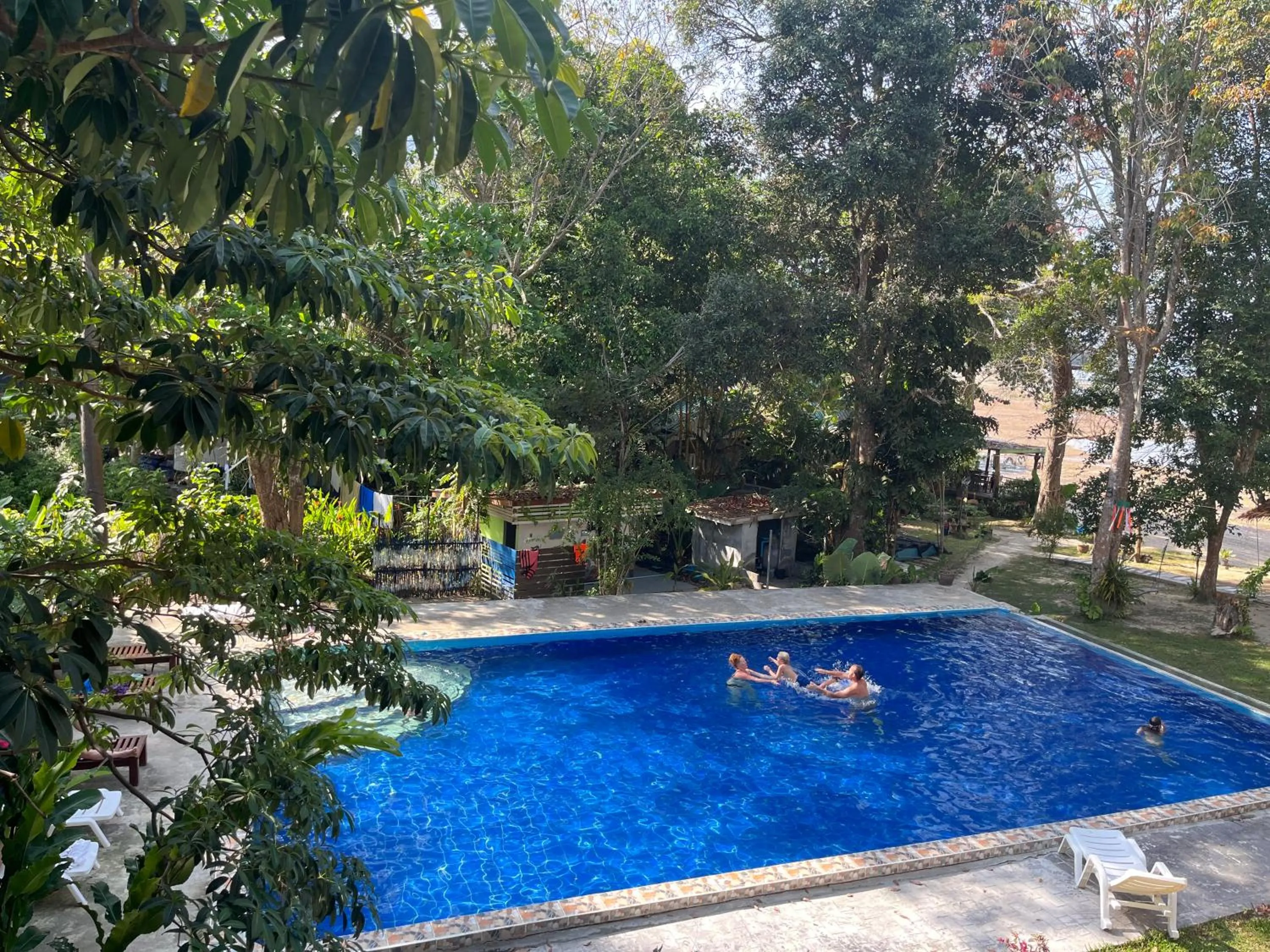 Koh Mook Garden Beach Resort