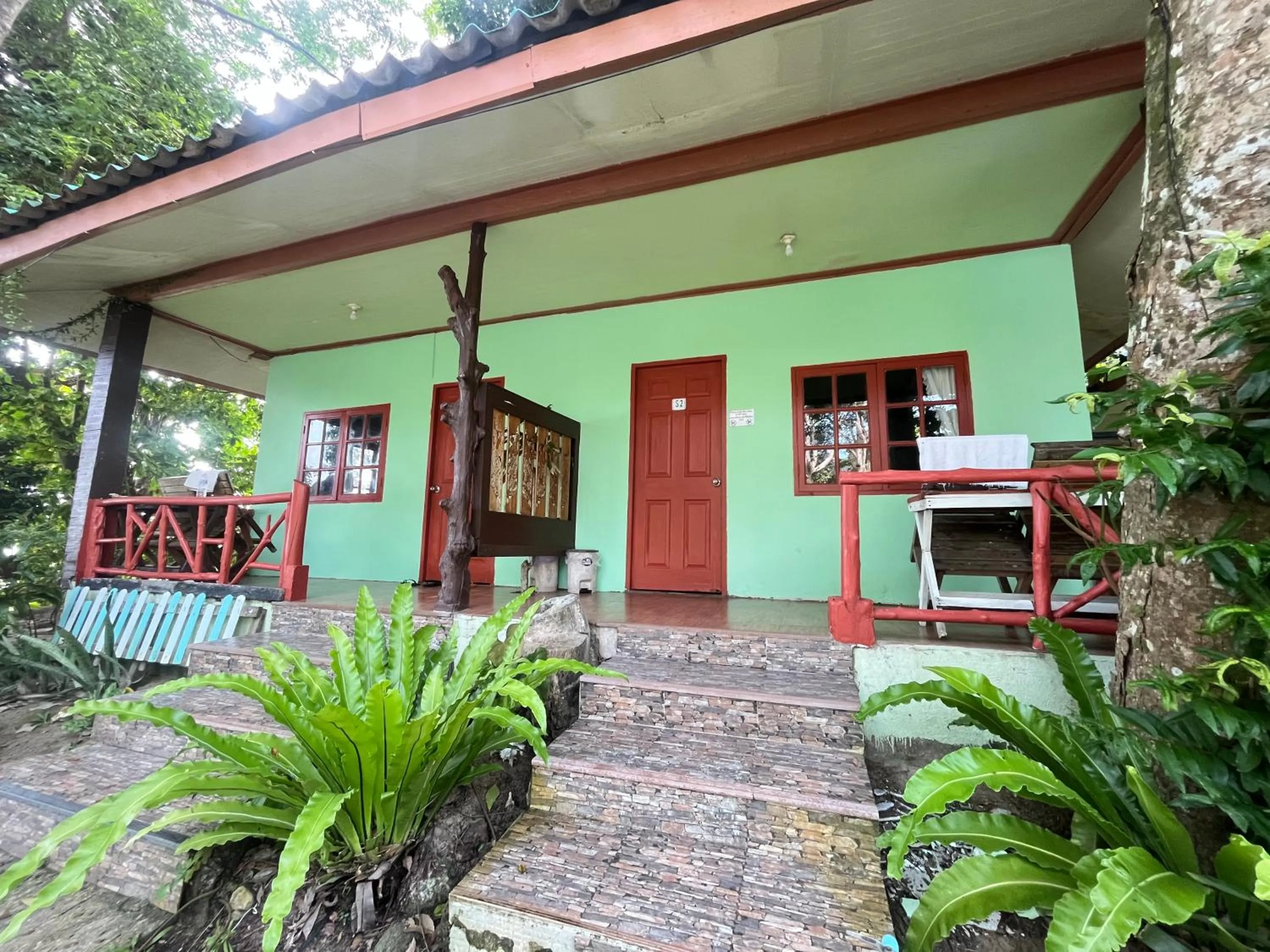 Koh Mook Garden Beach Resort