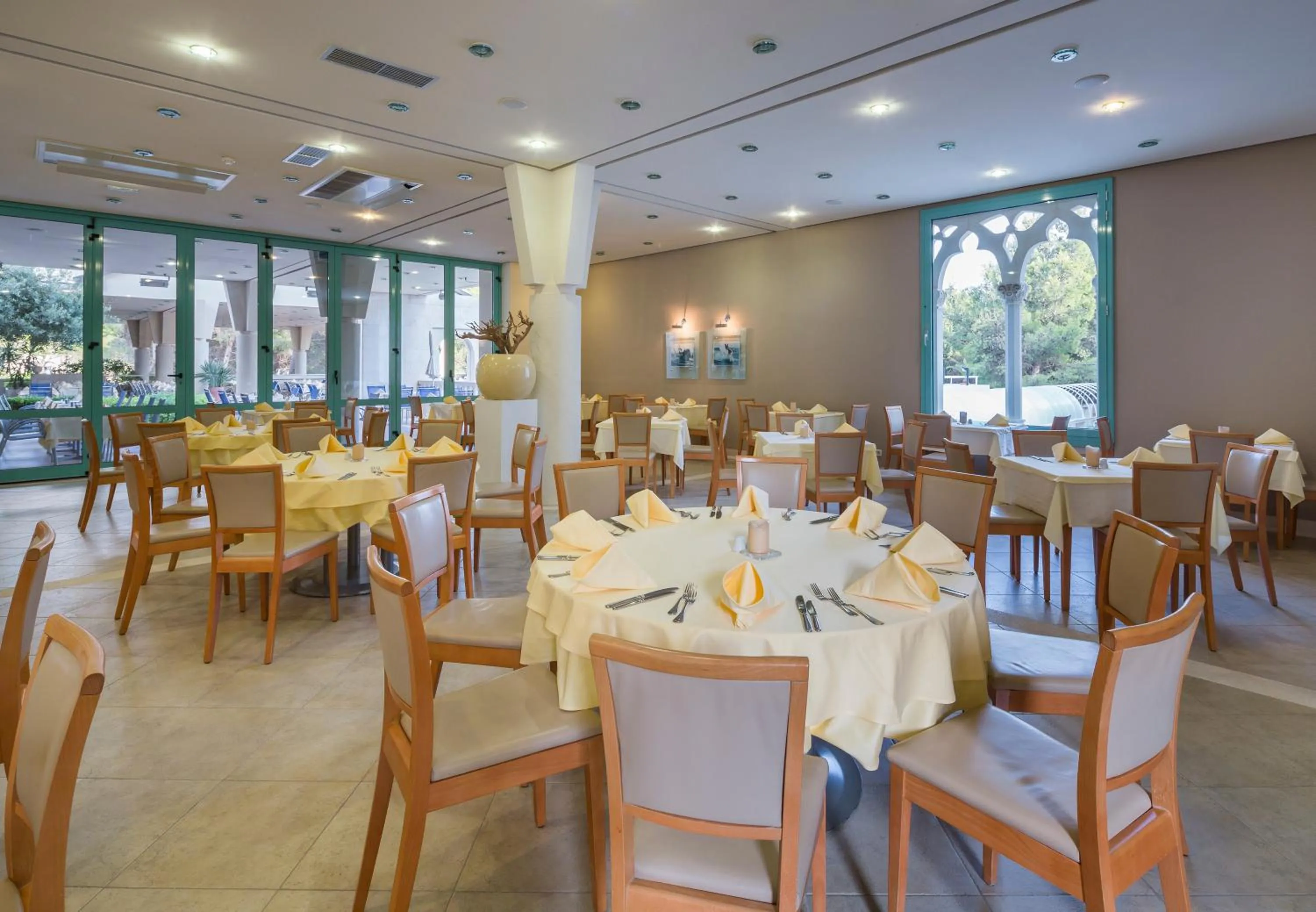 Restaurant/places to eat in BRETANIDE Sport & Wellness Resort - All Inclusive