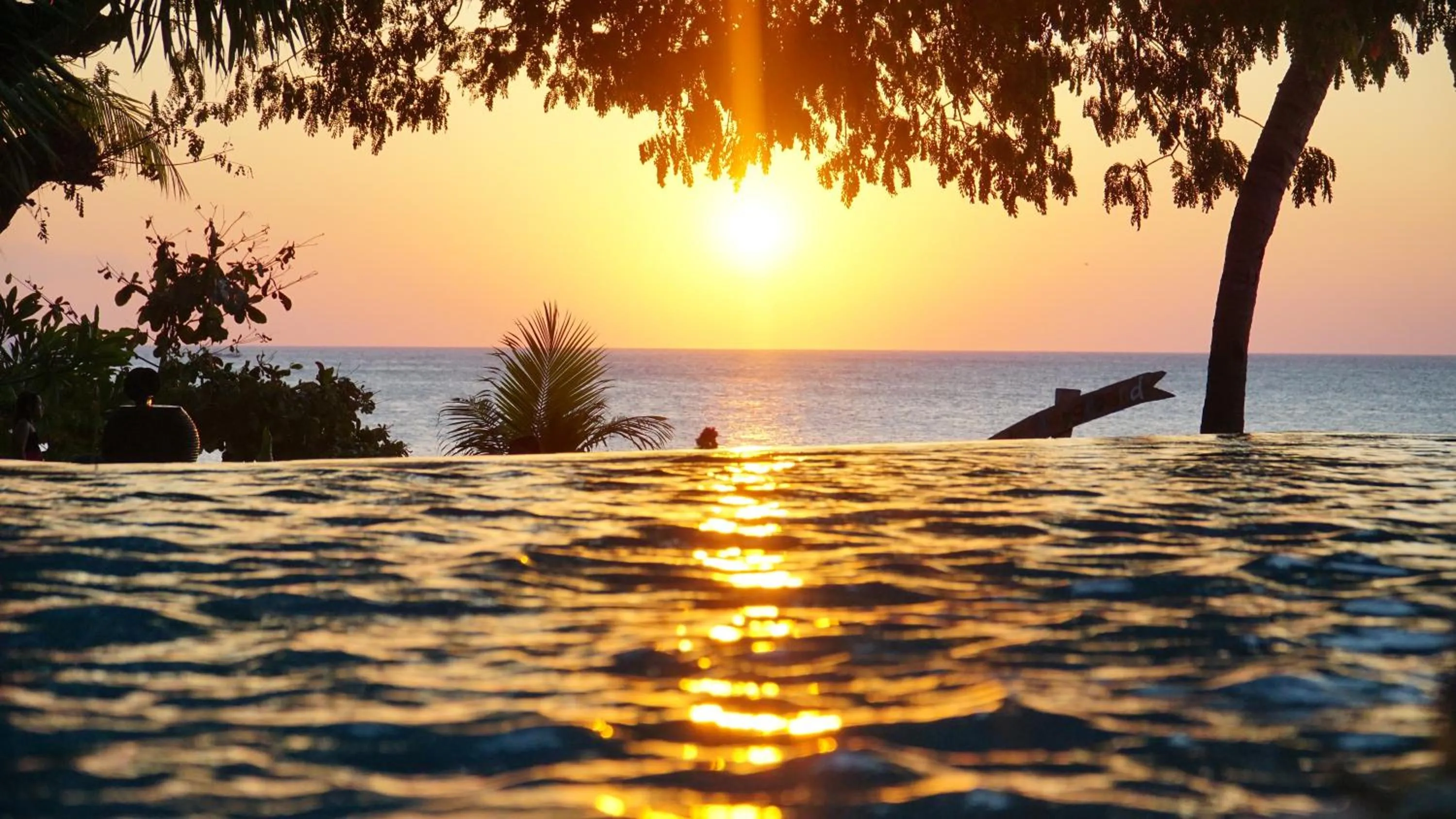 Swimming pool in Sotis Hotel Kupang