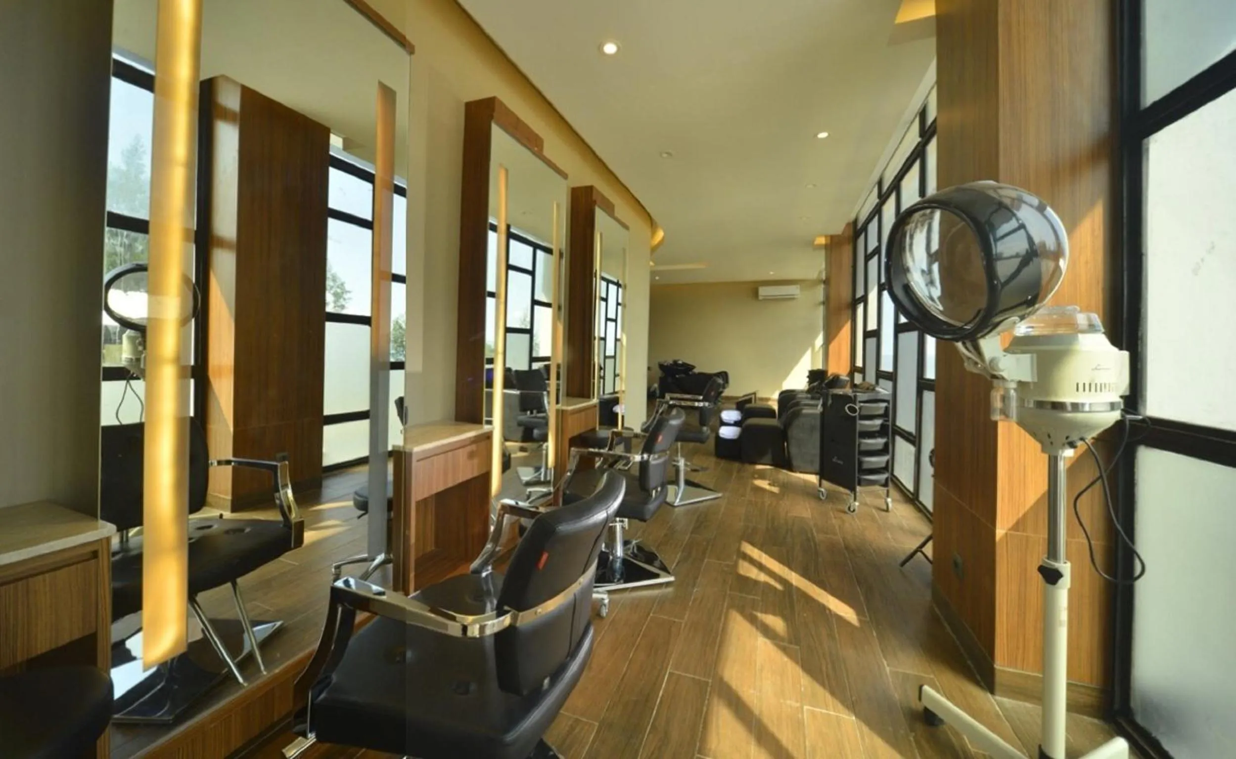 Spa and wellness centre/facilities in Sotis Hotel Kupang