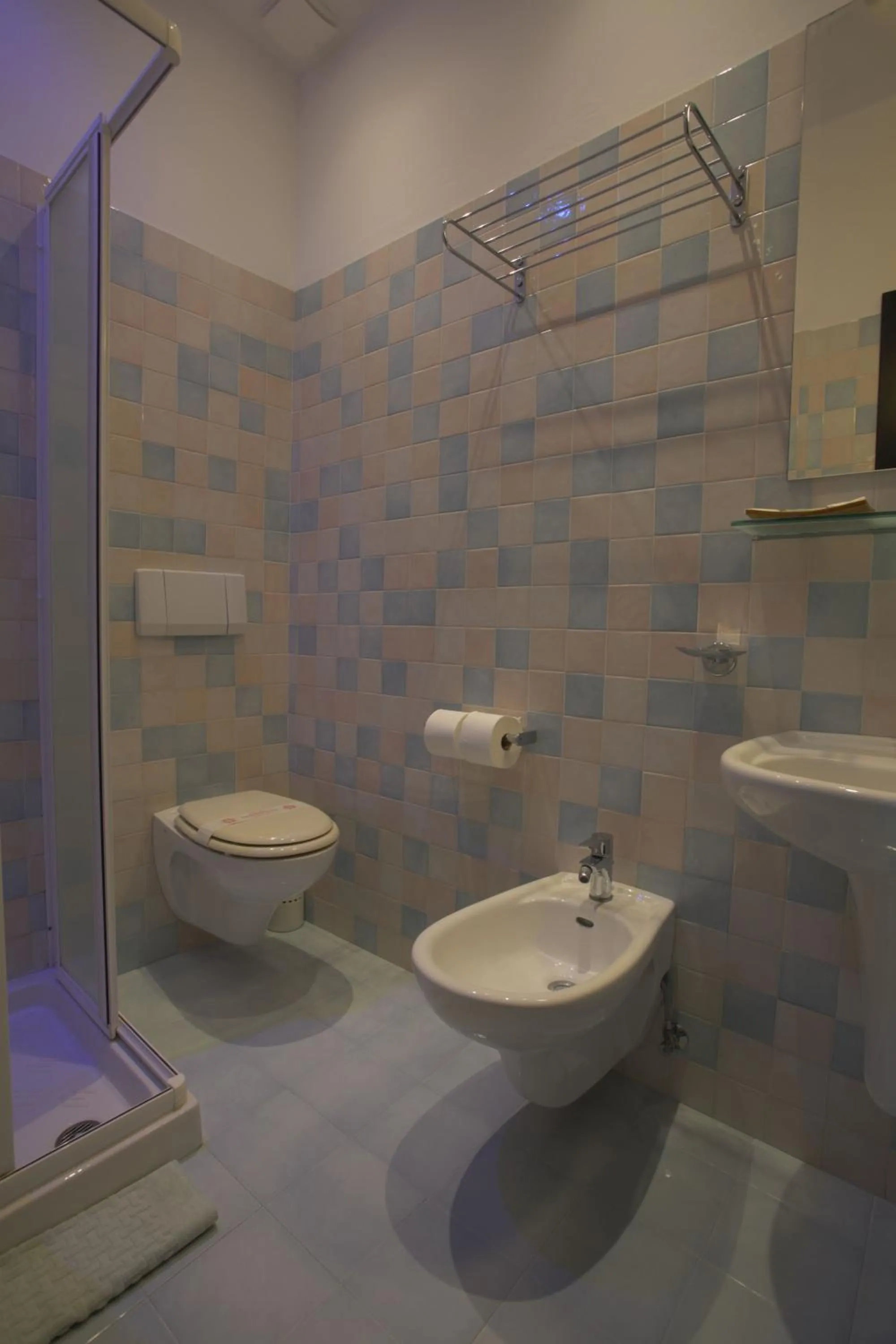 Bathroom in Hotel Ali d'Oro