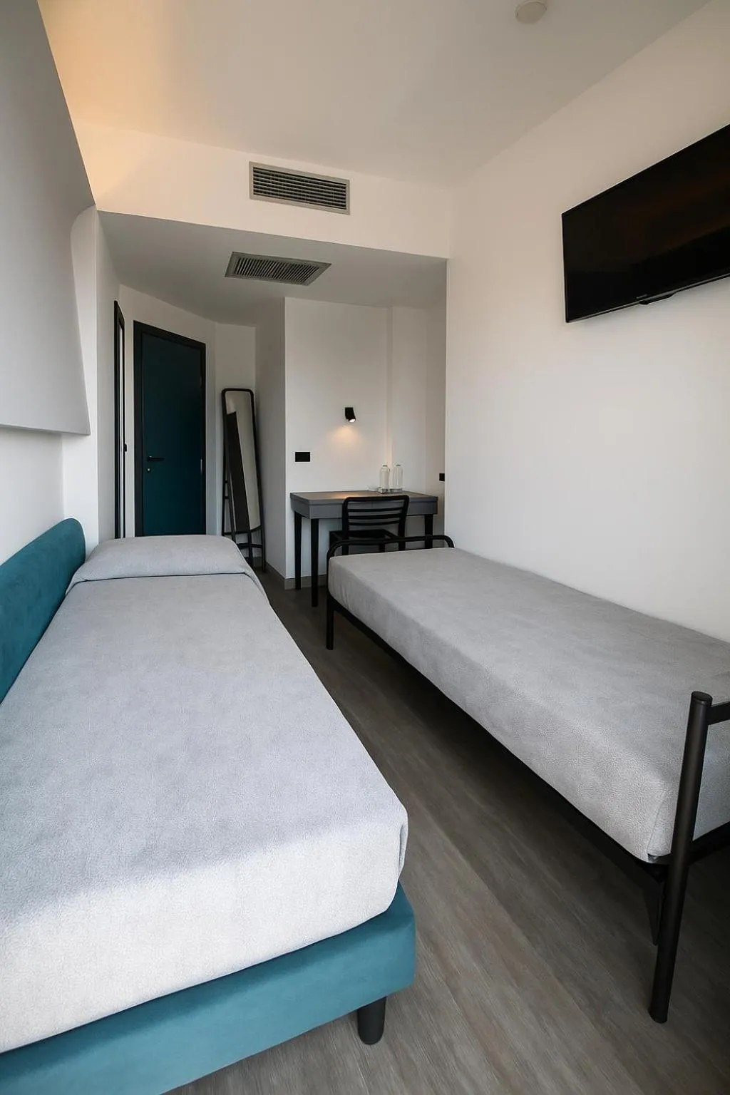 Bedroom, Bed in Hotel Ali d'Oro