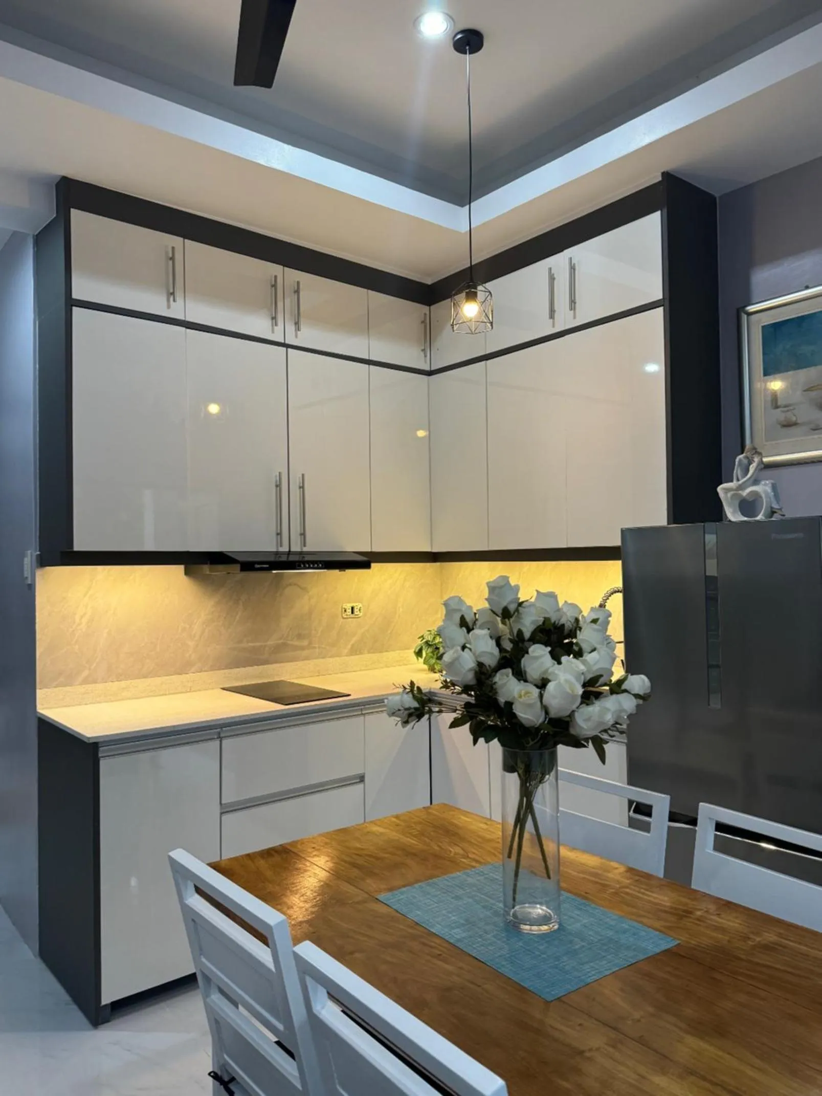 Kitchen or kitchenette in Anavada Suites - Davao City