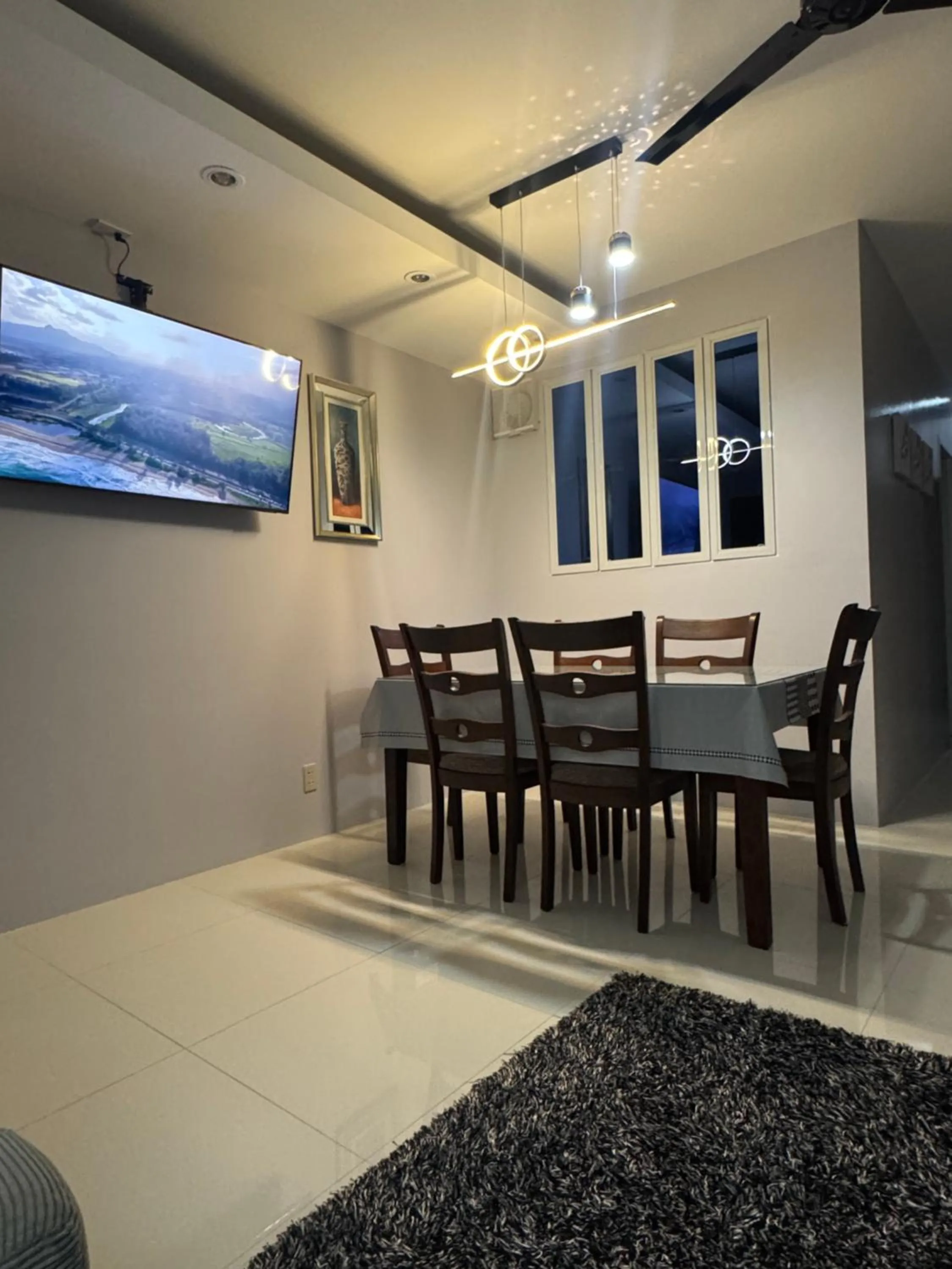 TV and multimedia in Anavada Suites - Davao City