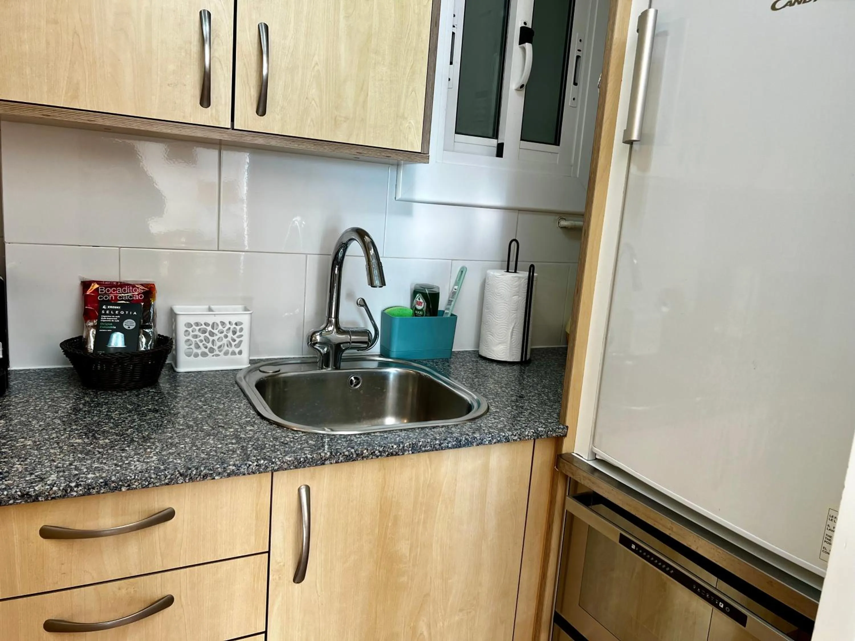 Coffee/tea facilities in Sitges Seafront RIBERA