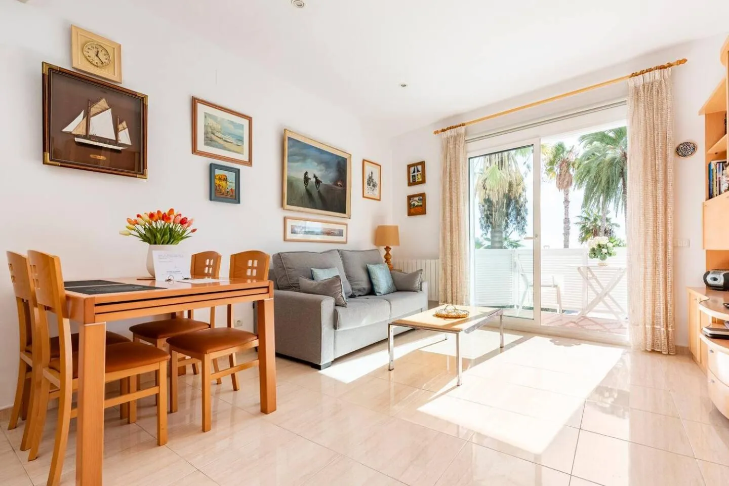 Living room in Sitges Seafront RIBERA