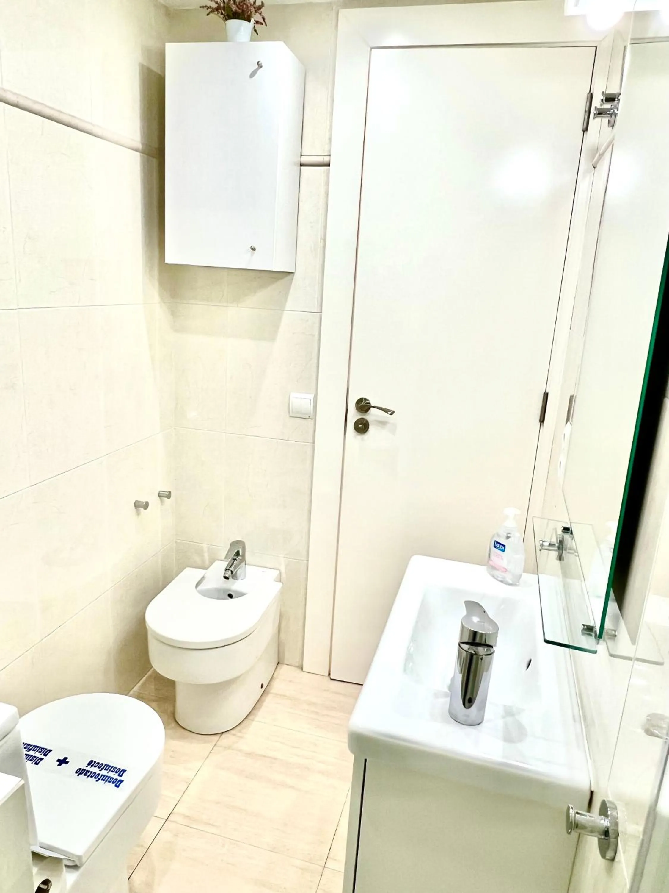 Shower in Sitges Seafront RIBERA