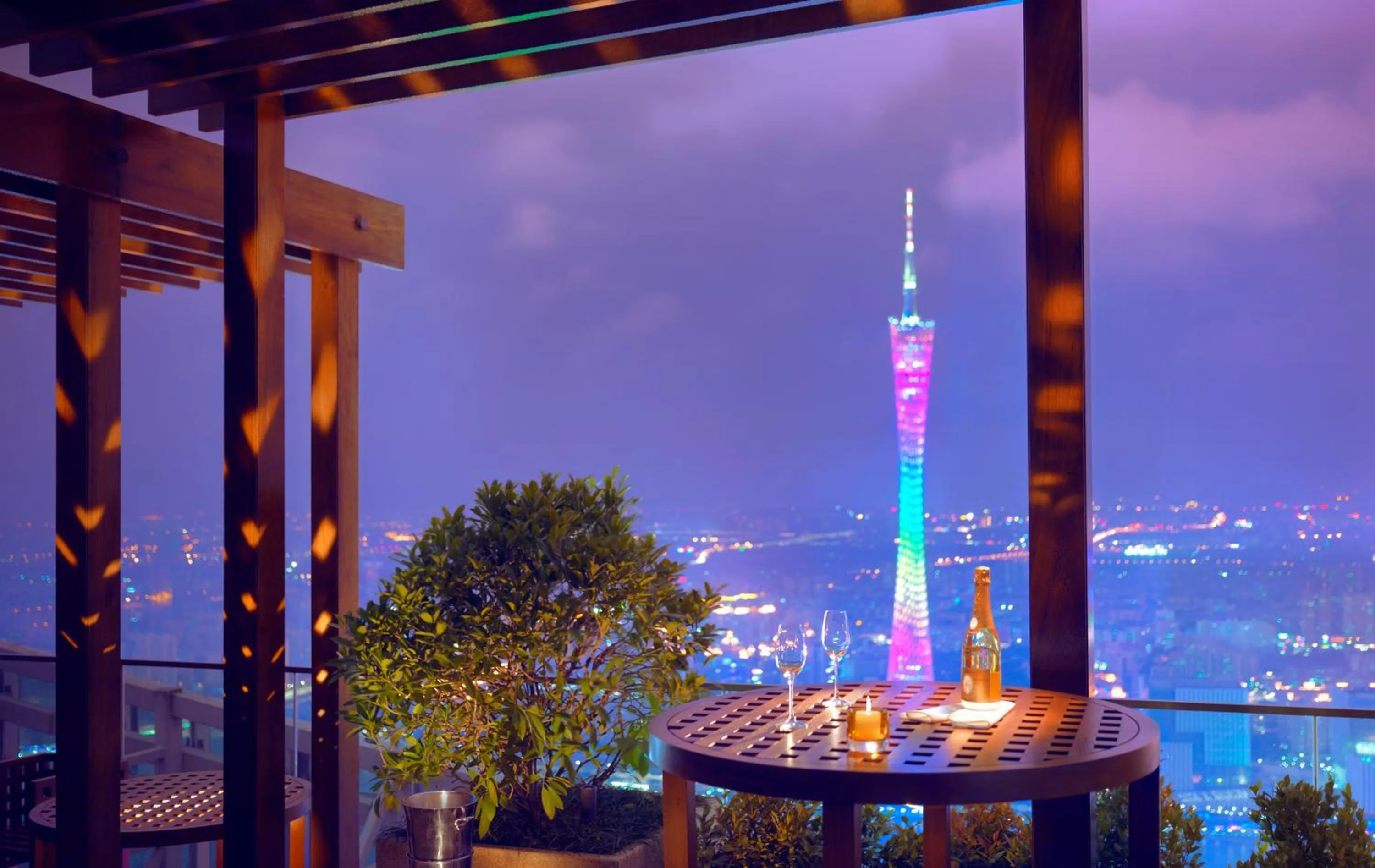 Nearby landmark in Park Hyatt Guangzhou