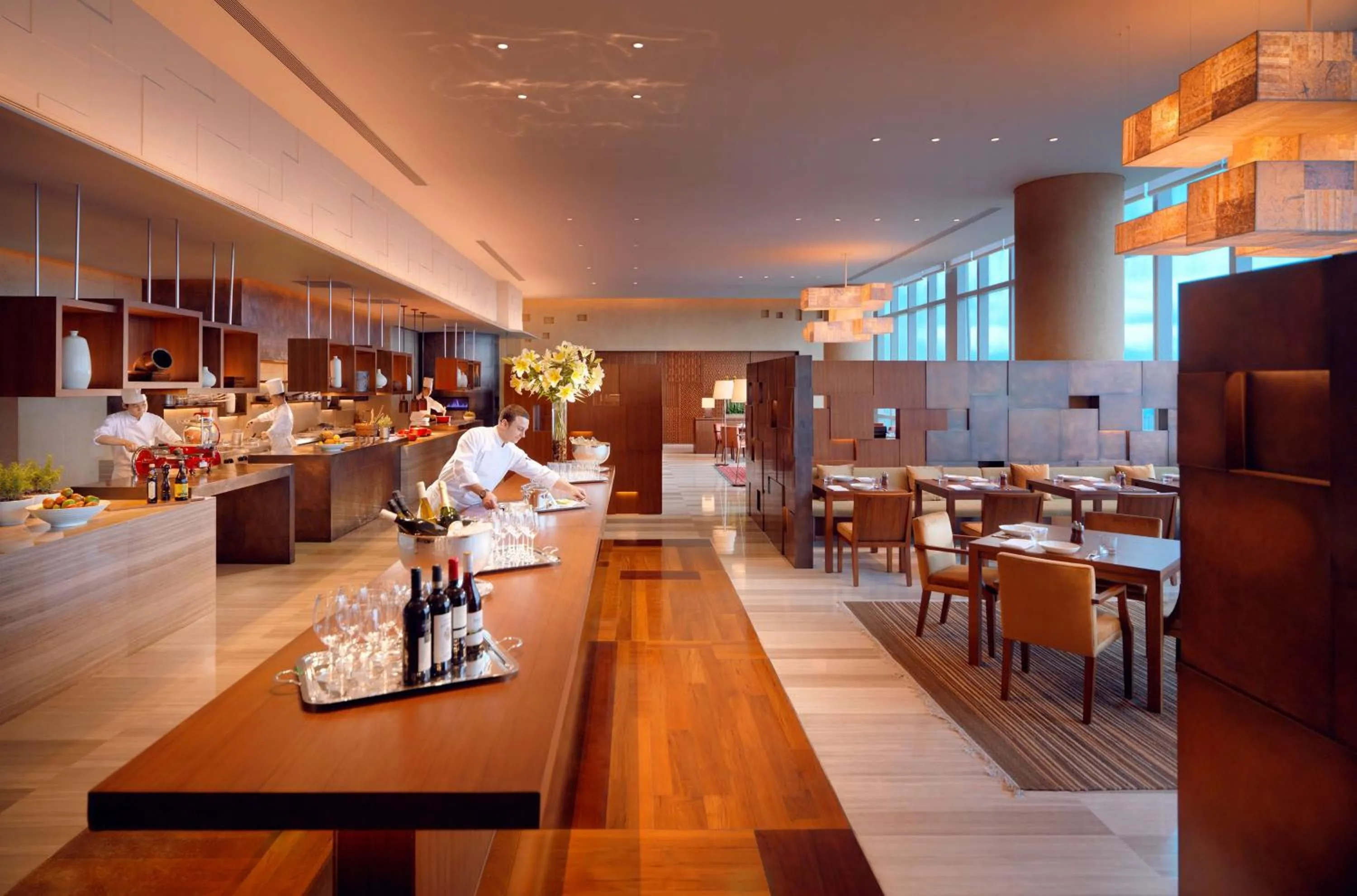 Restaurant/places to eat in Park Hyatt Guangzhou