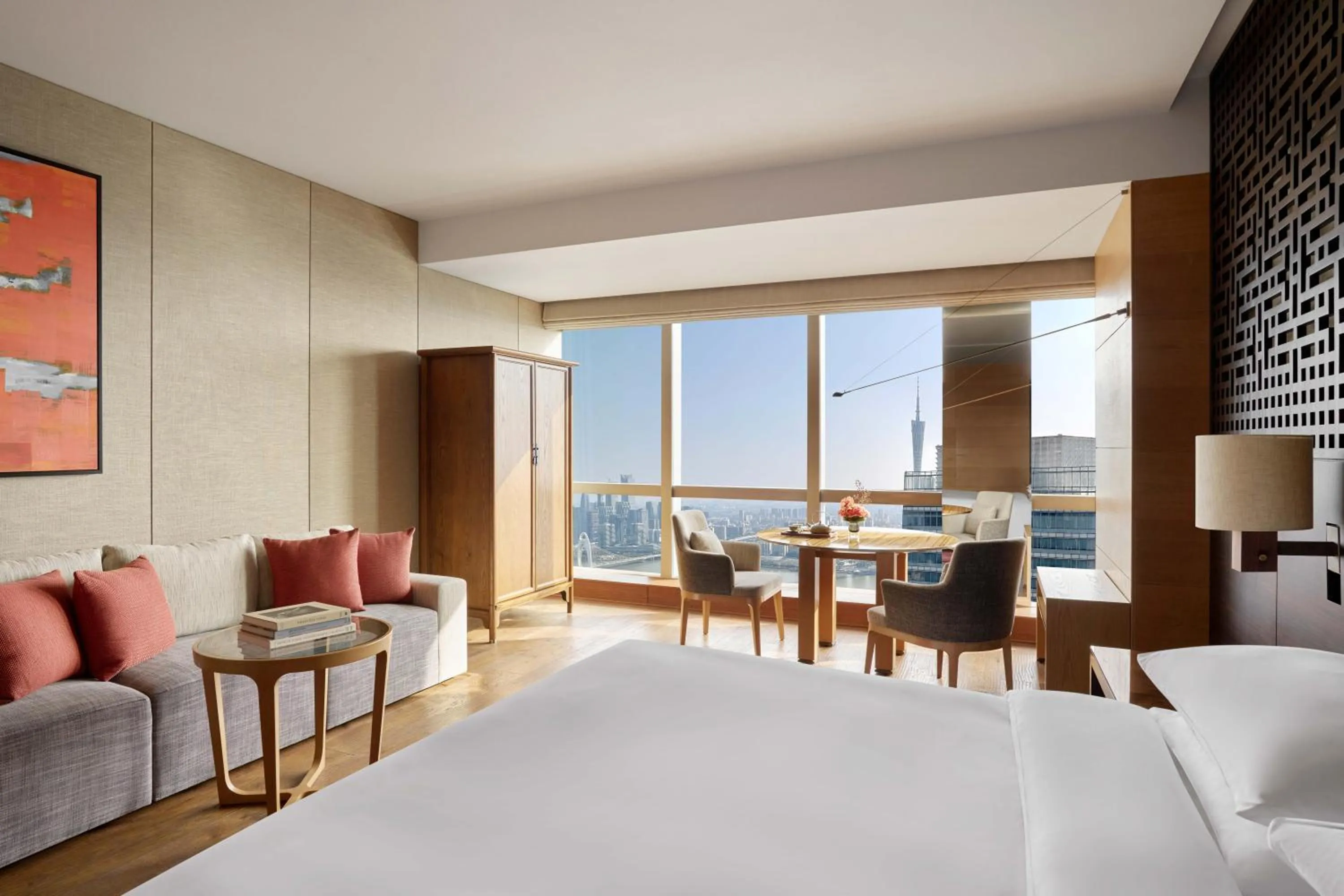 Photo of the whole room, Bed in Park Hyatt Guangzhou