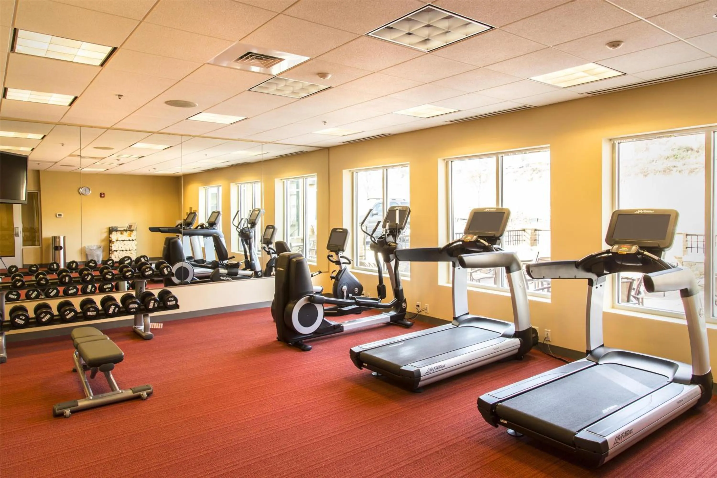 Fitness centre/facilities in Hyatt Place Charlottesville