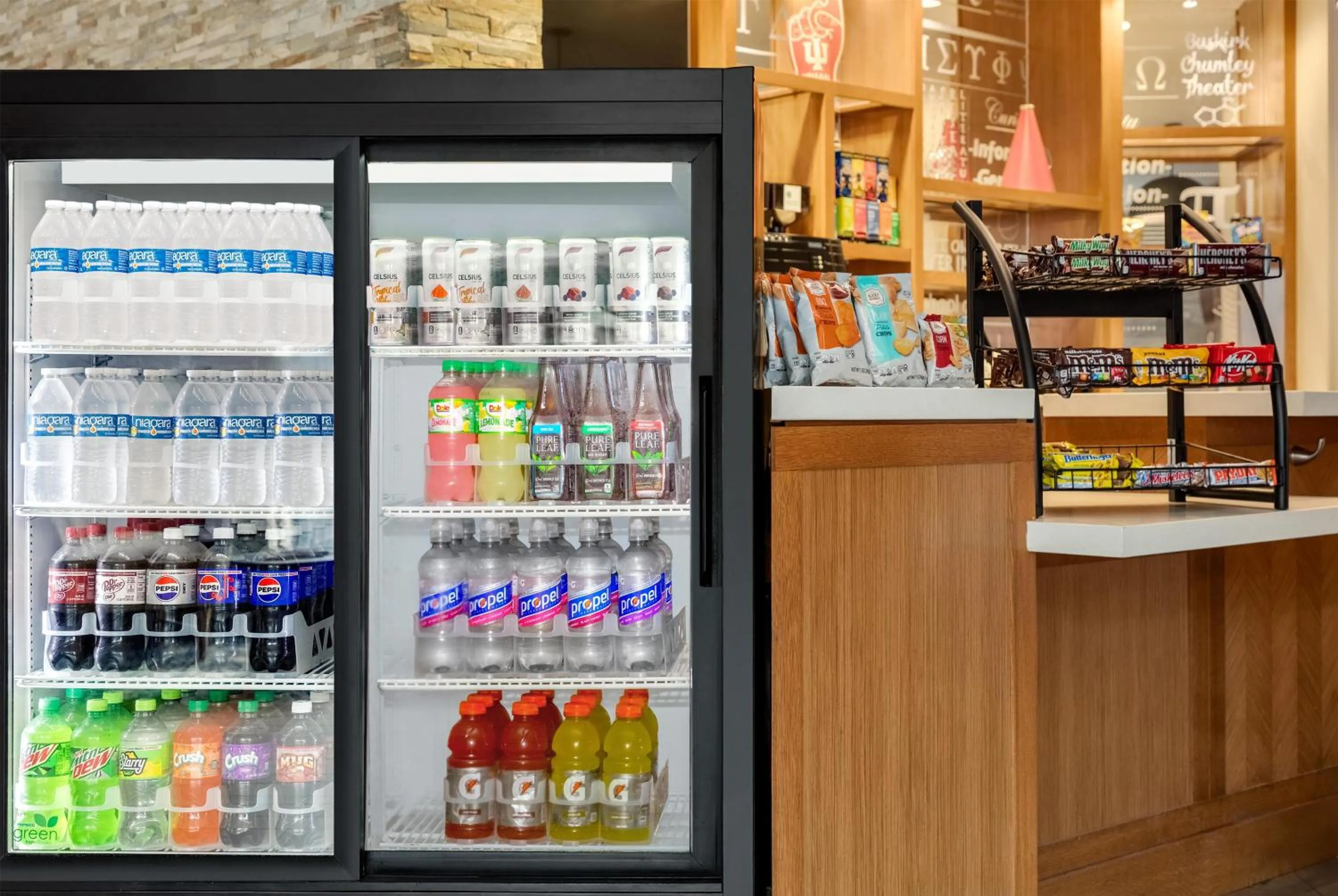 Restaurant/places to eat in Hyatt Place Bloomington Indiana