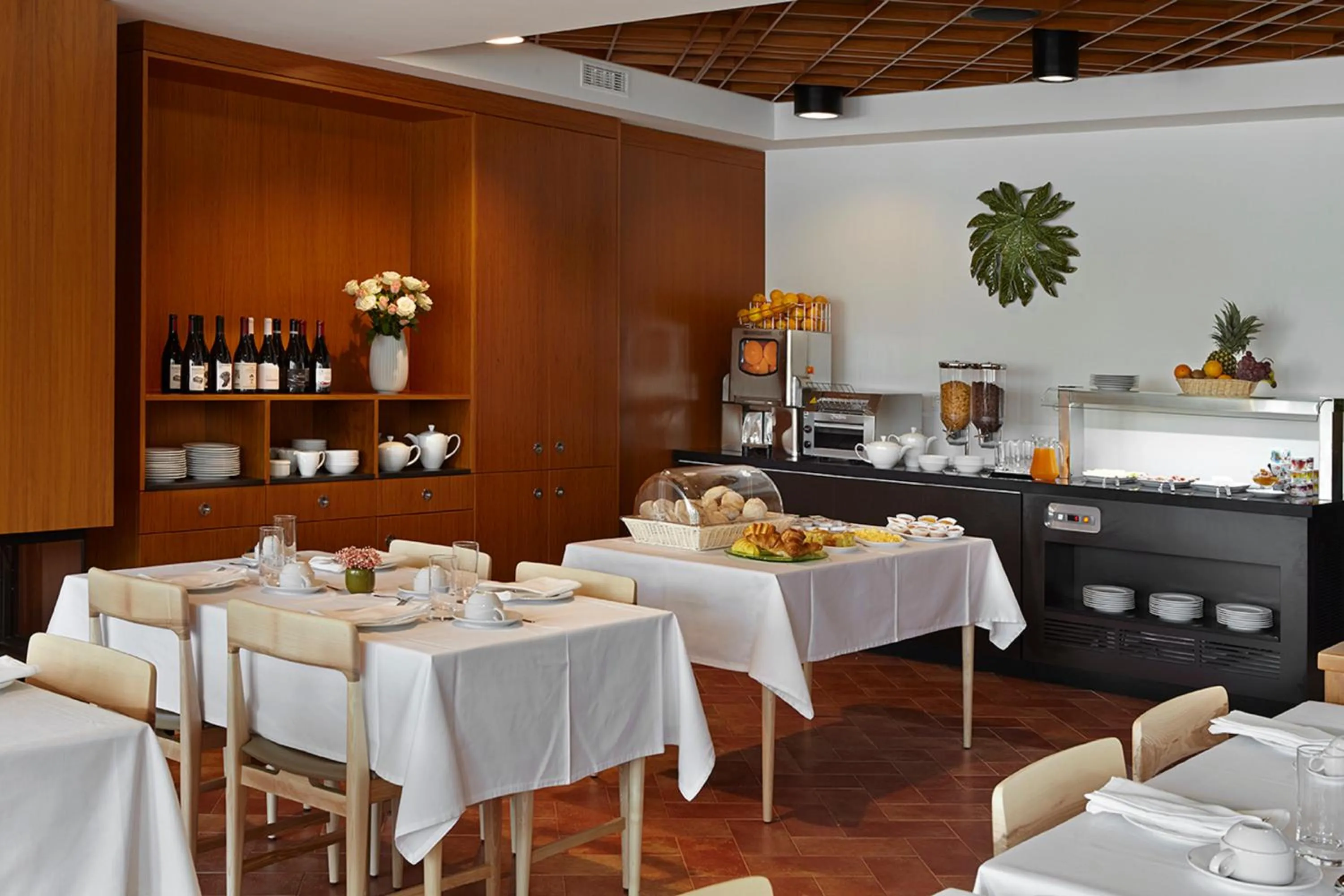 Restaurant/places to eat in Abrigo da Montanha Hotel Rural