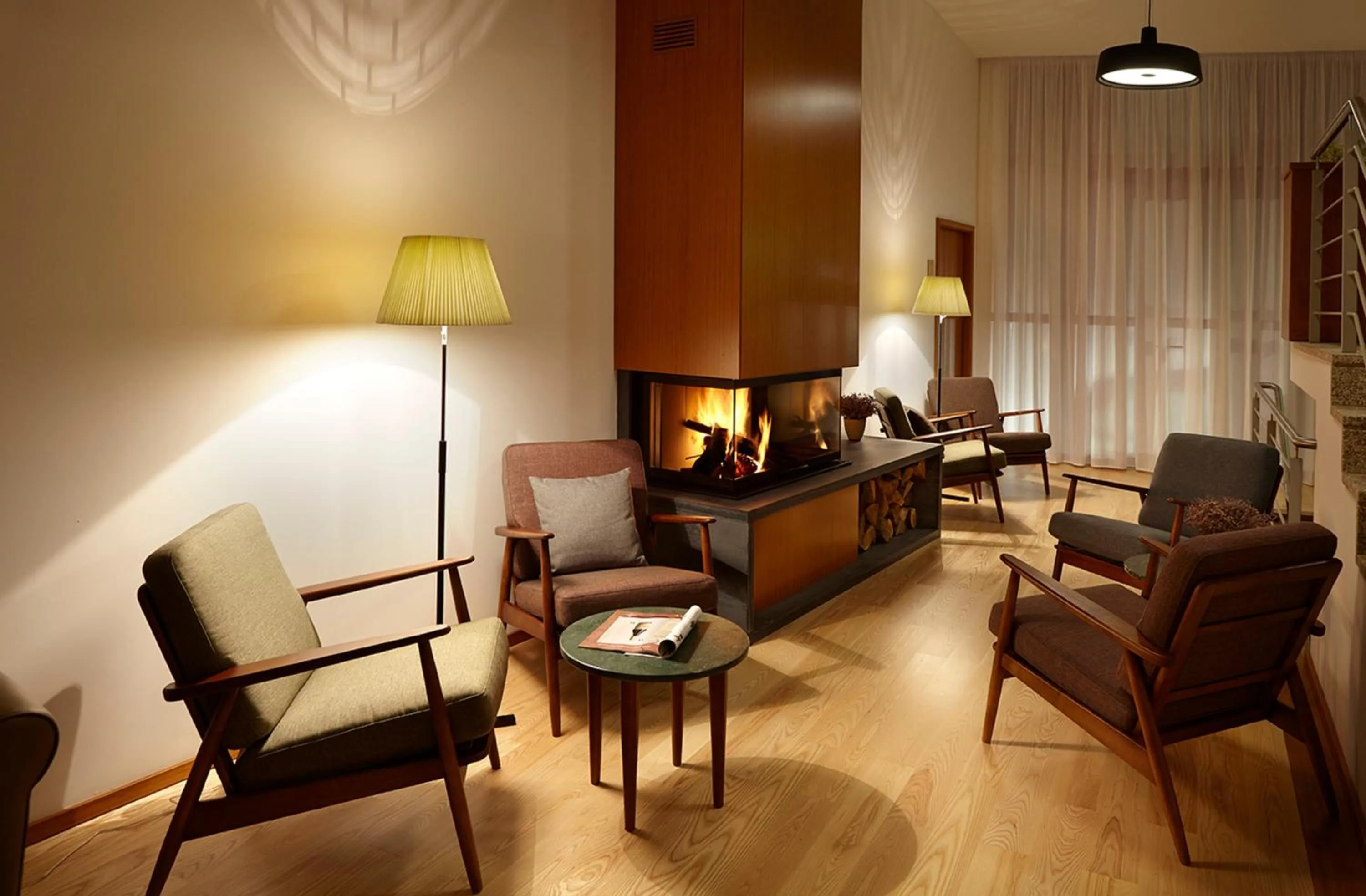 Communal lounge/ TV room in Abrigo da Montanha Hotel Rural