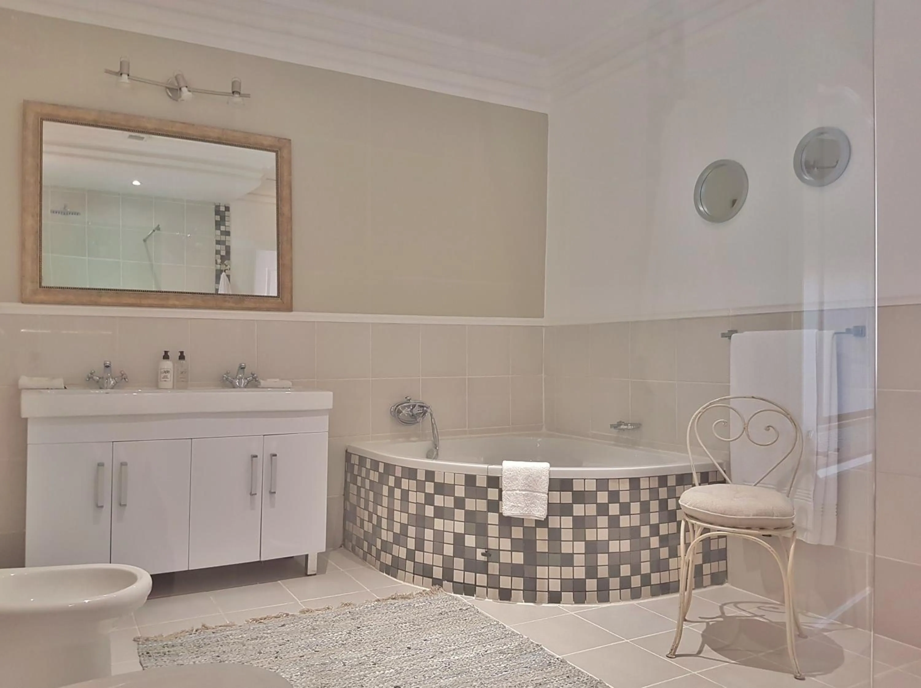 Bathroom in Val d'Or Estate