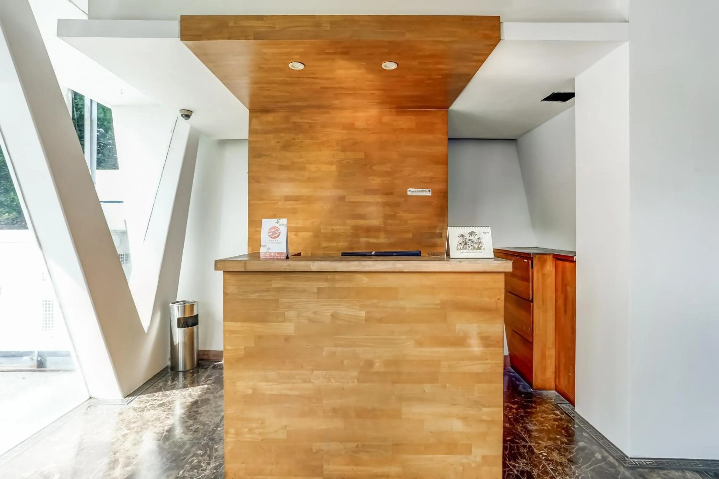 Lobby or reception in Collection O Legian Near Pantai Kuta Formerly Premium Legian