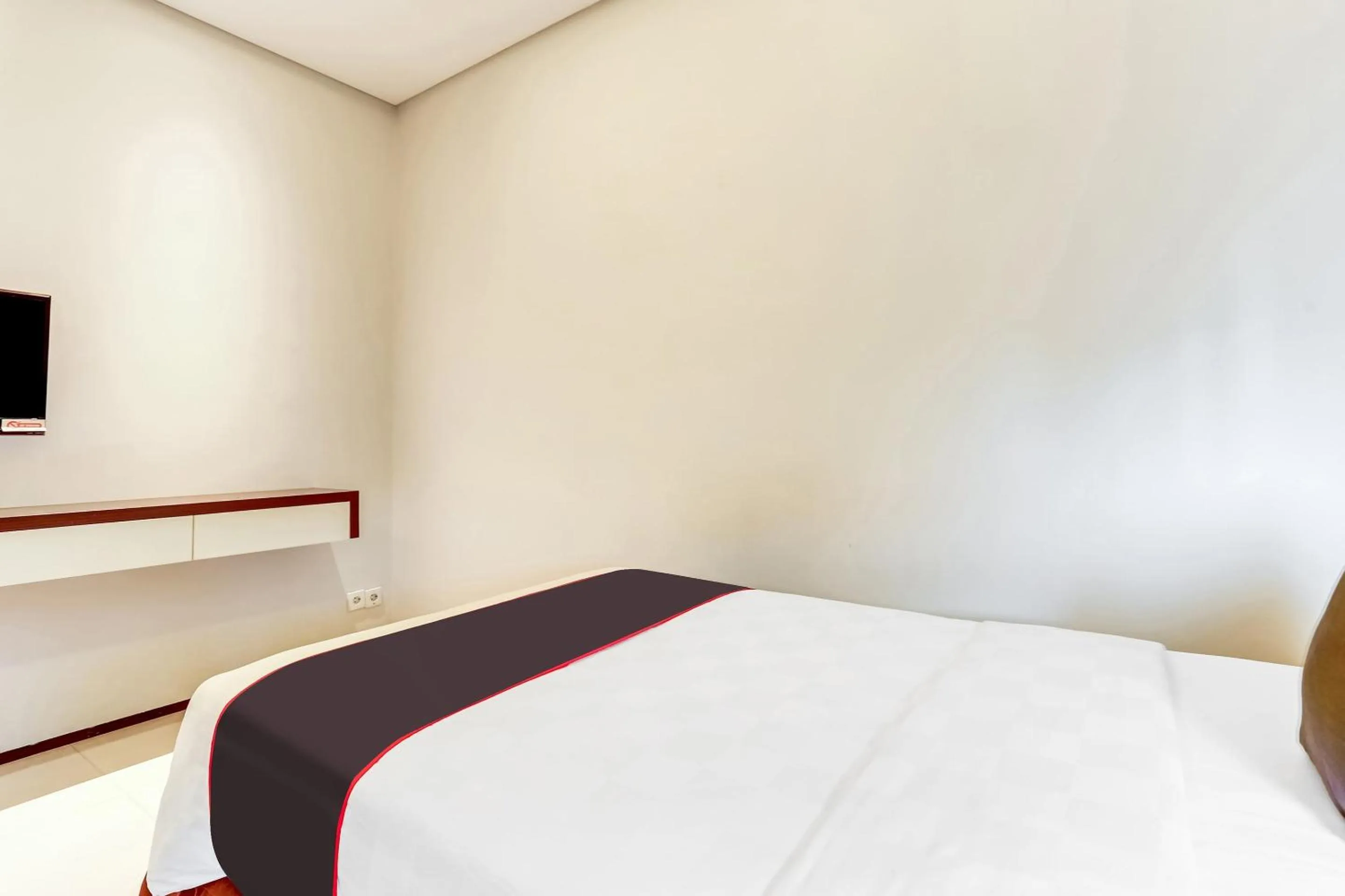 Bedroom, Bed in Collection O Legian Near Pantai Kuta Formerly Premium Legian