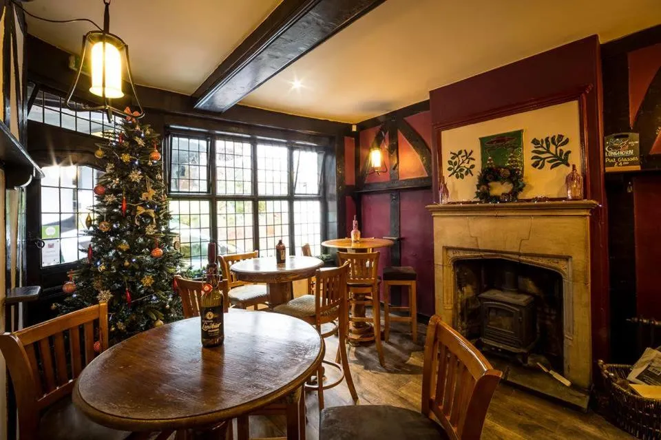 Lounge or bar in The Cardinals Hat