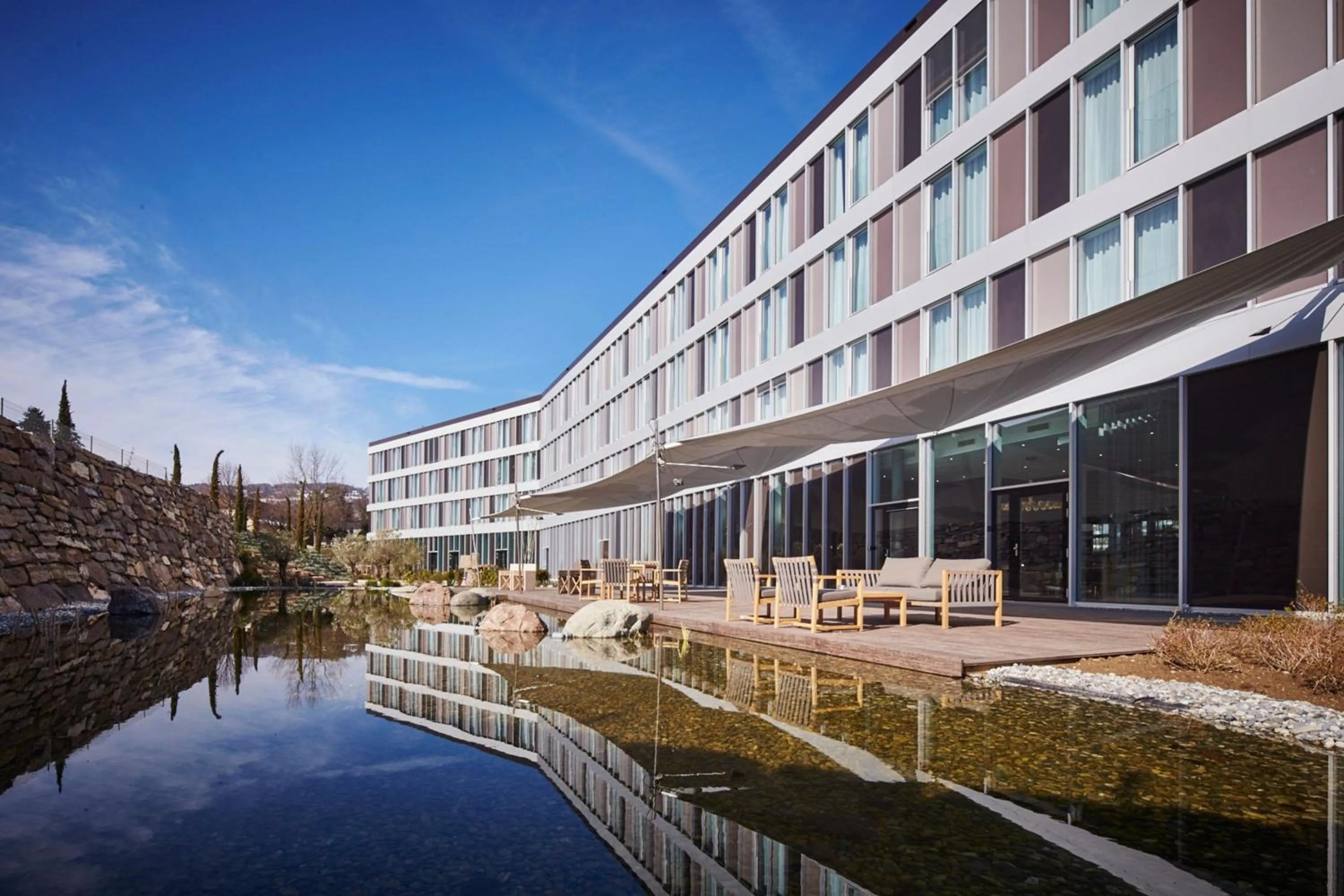 Restaurant/places to eat in Modern Times Hotel, Vevey, A Tribute Portfolio Hotel